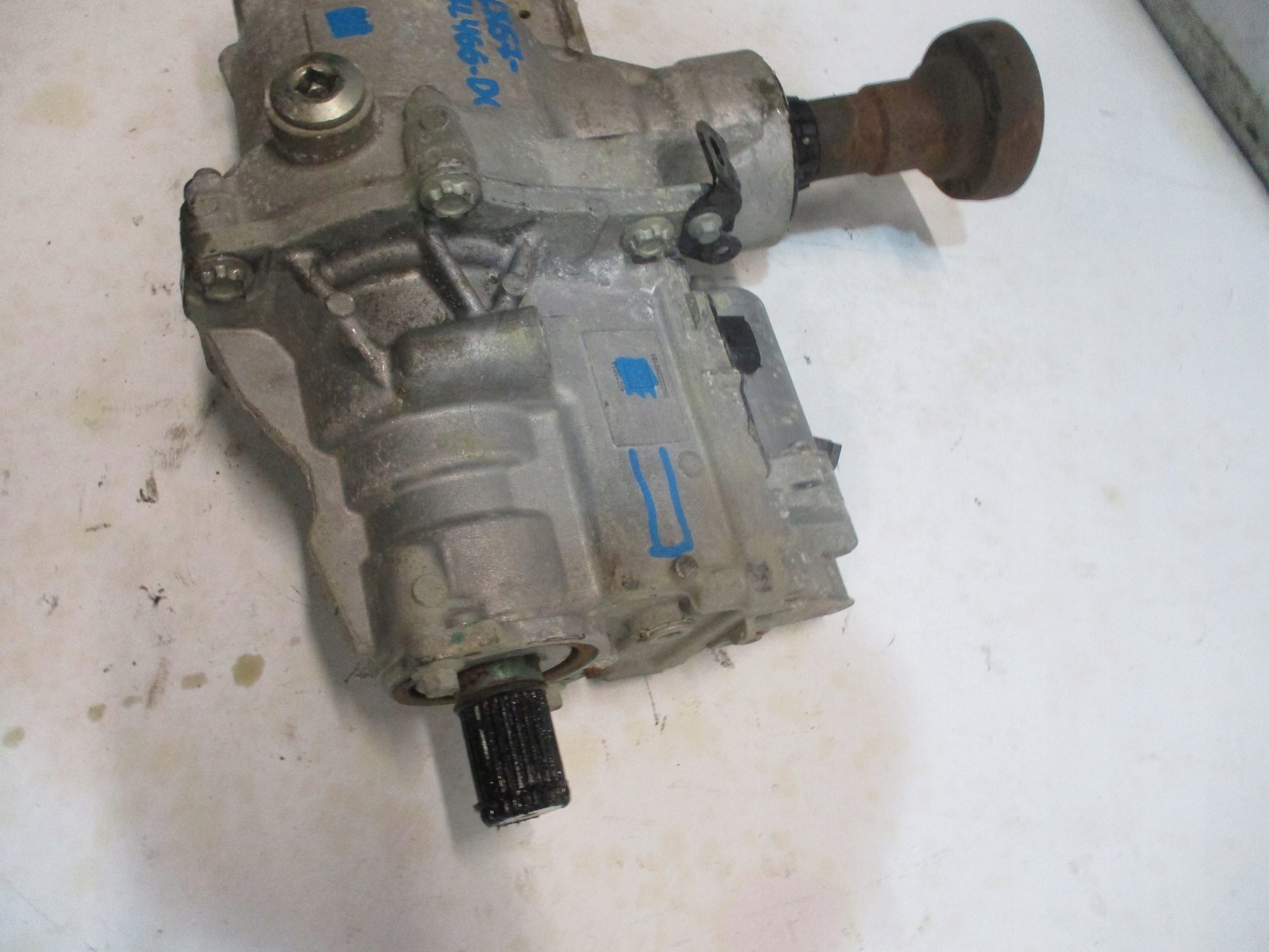 Reduktor gearboxes FORD KUGA MK3 2,5HYB LX67-7L466-DG front