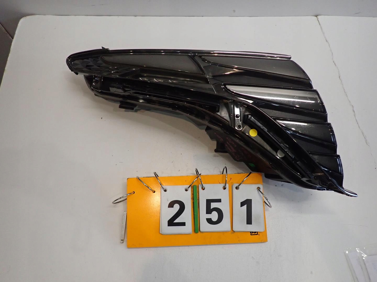 light front right HYUNDAI TUCSON IV FULL LED 20
