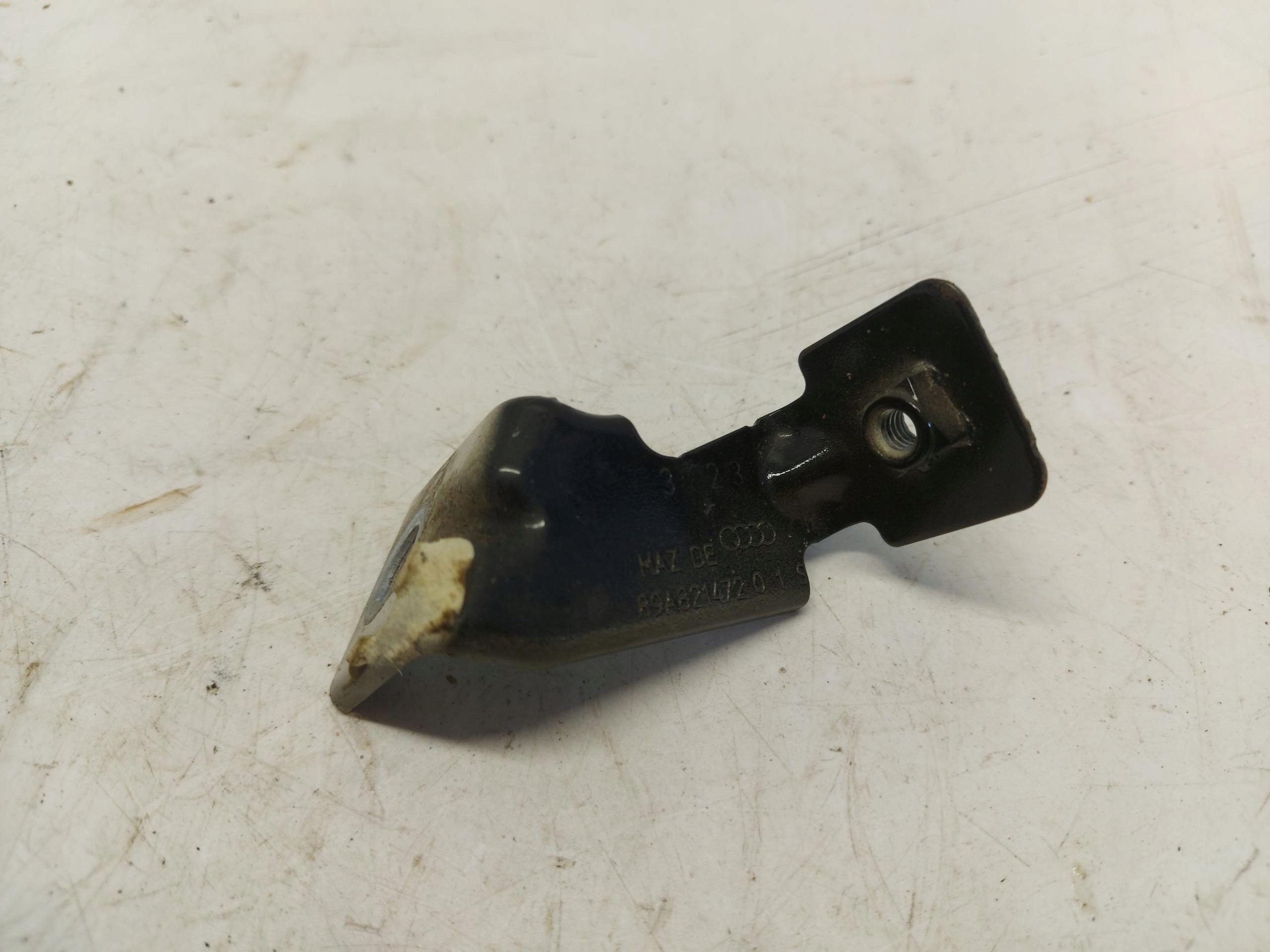 Audi Q4 40 E-TRON Poignée Support plaque Aile Droit Droite Avant 89a821472