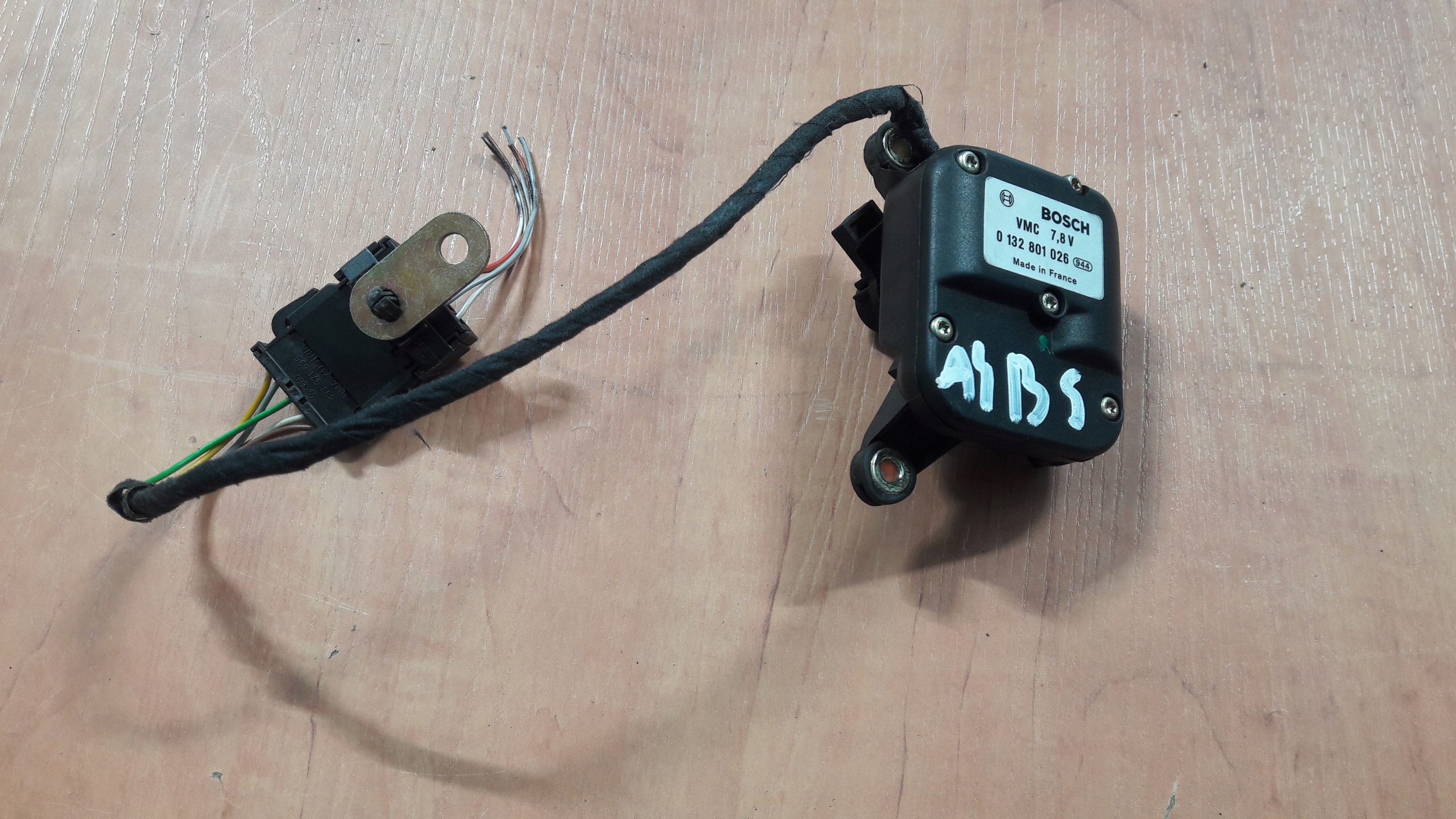 AUDI 80 B4 A4 B5 PASSAT двигатель отопителя