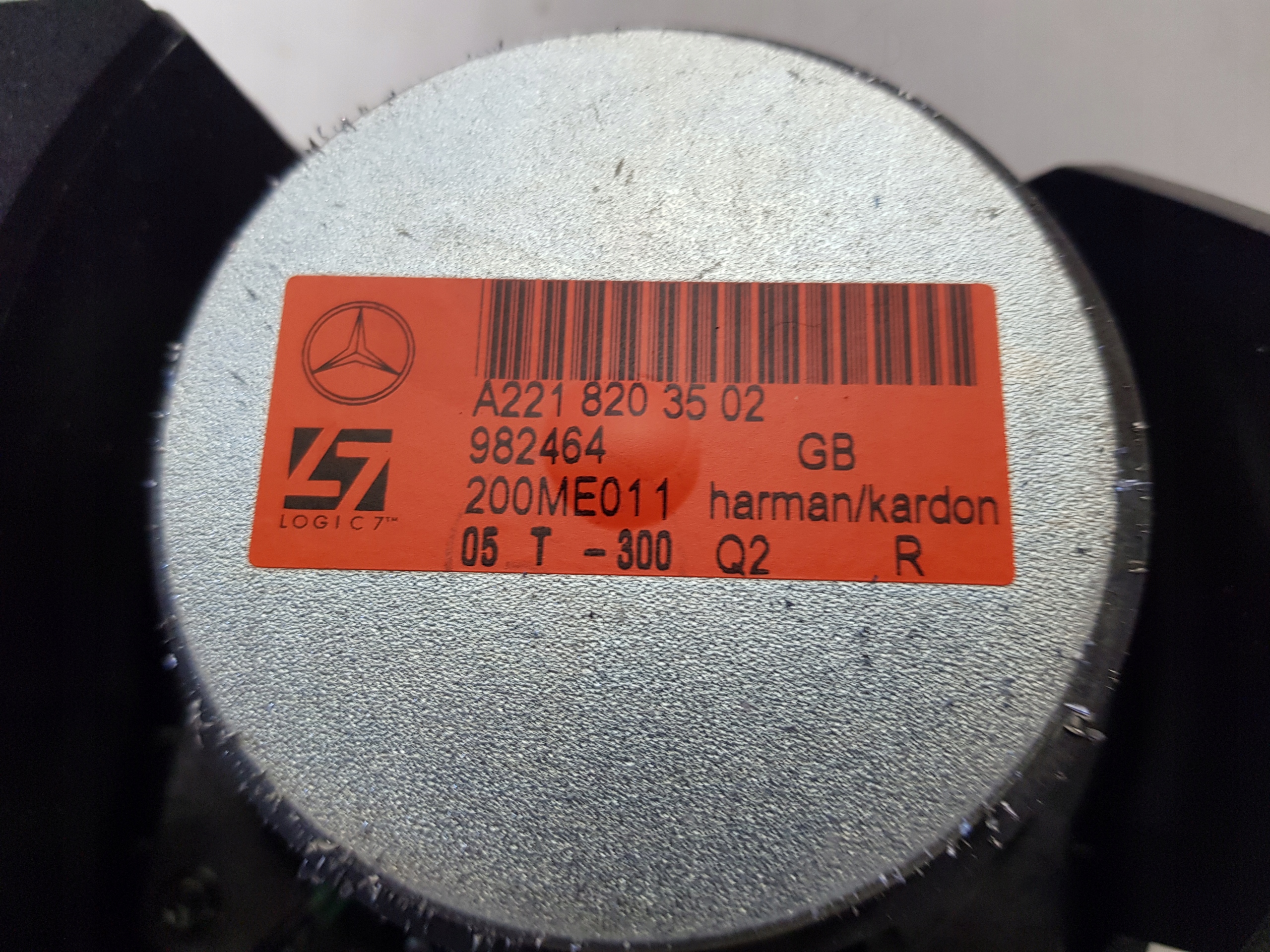 speaker right front MERCEDES W221 HARMAN KARDON LOGIC 7