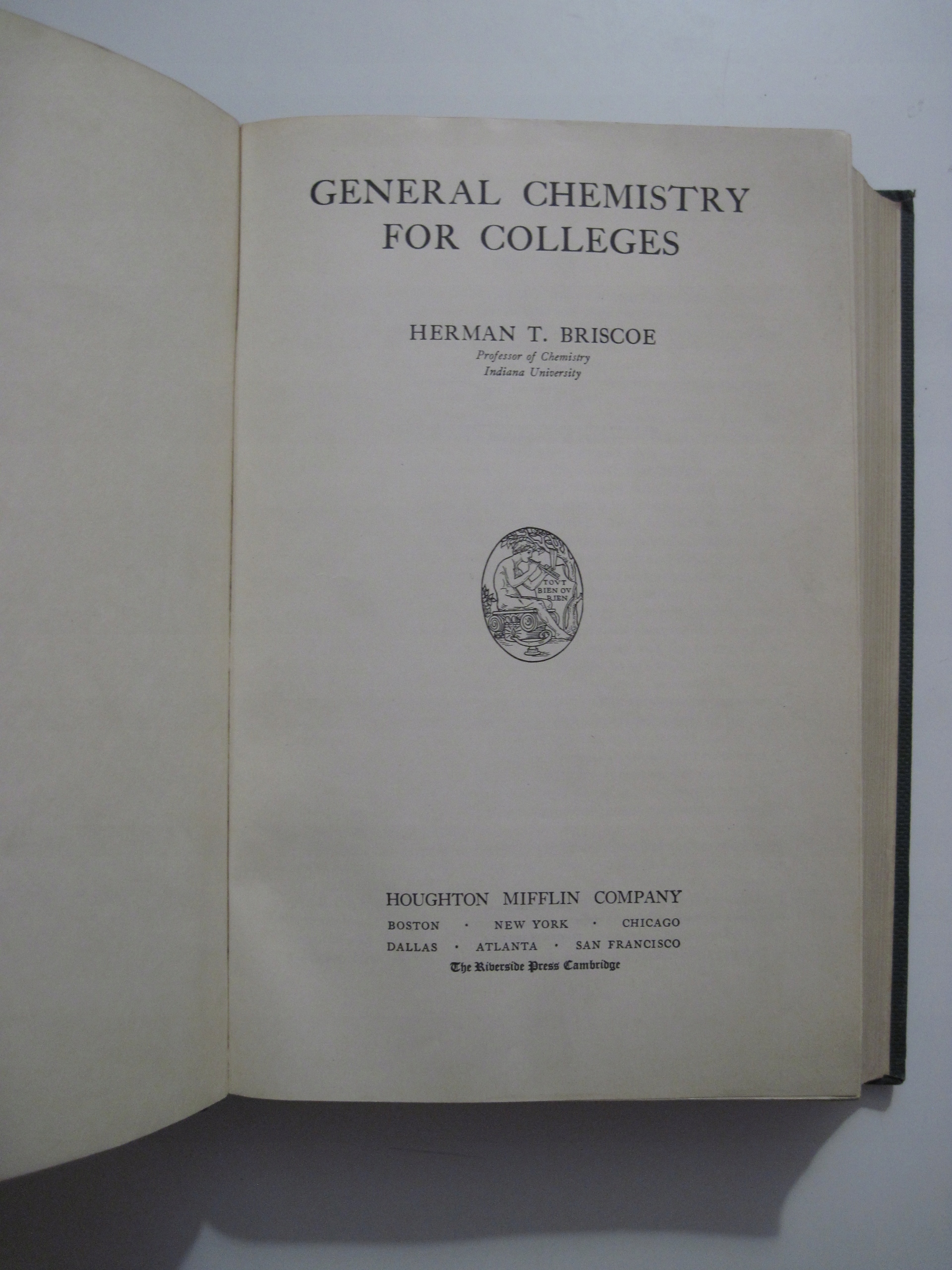 General chemistry for colleges