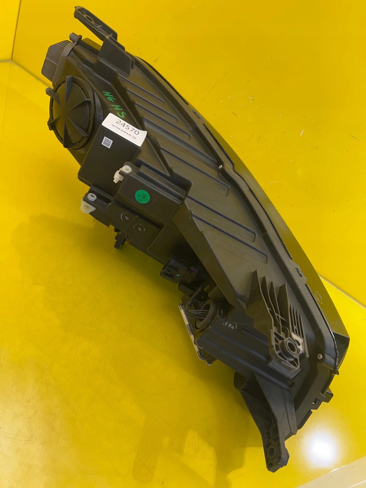 light left front MG HS 18- Full Led