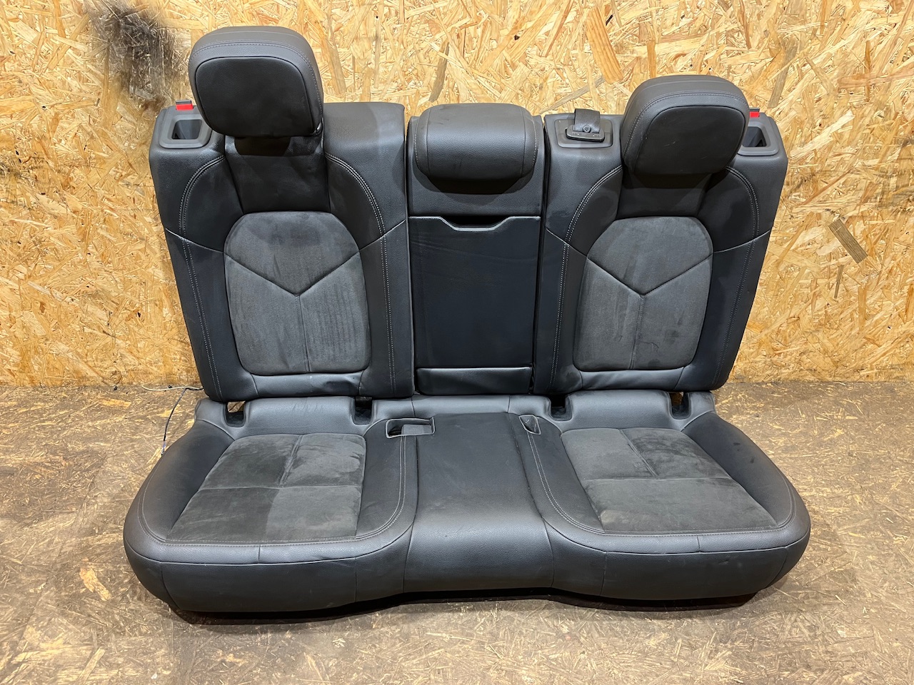 seats side TUNEL KPL. PORSCHE MACAN ALCANTARA 1
