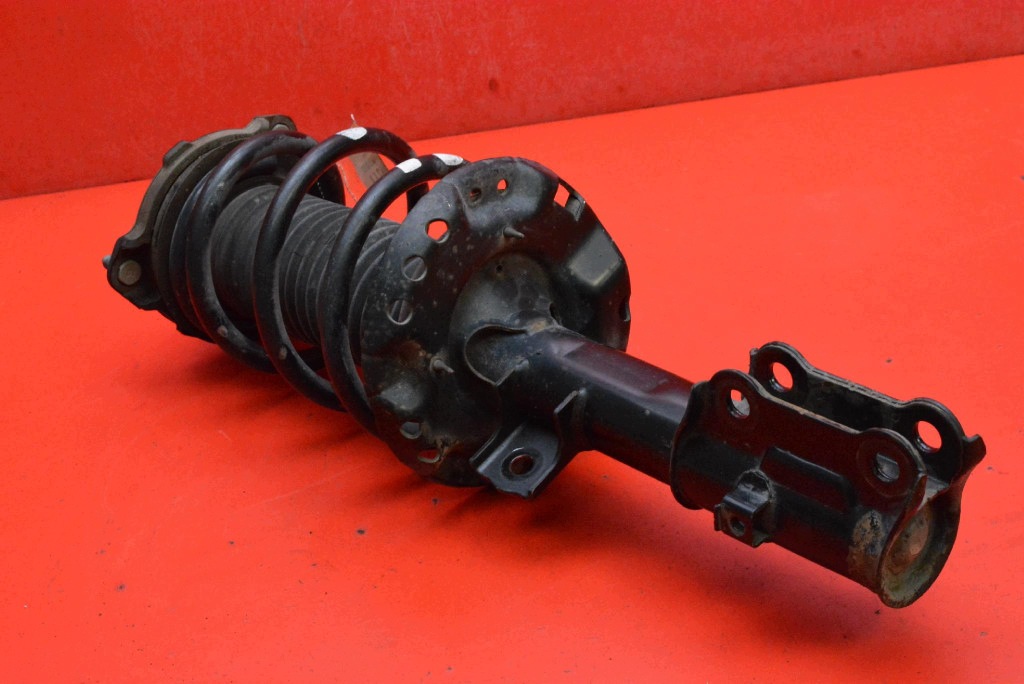 shock absorber right front KIA CEED 3 III 1.6 CRDI 116 KM 18-21