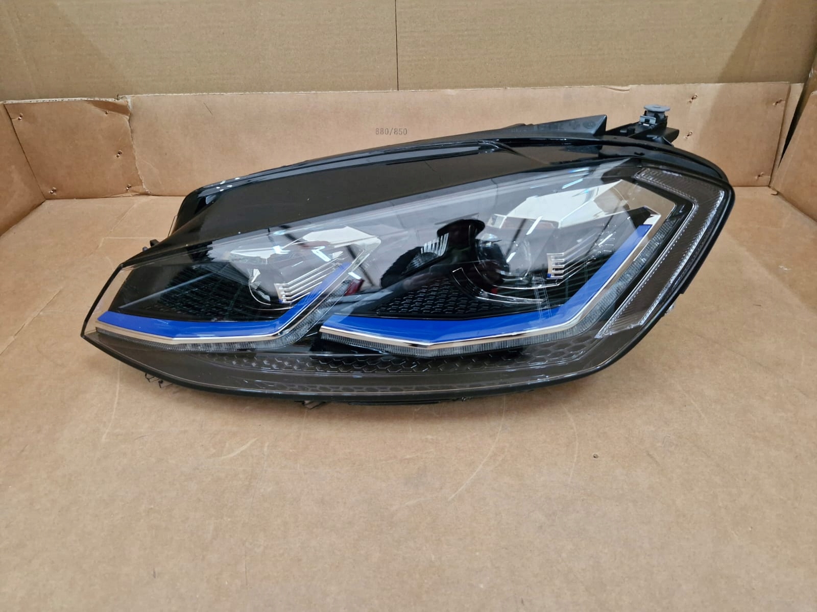 lights VW Golf VII GTE LIFT Full Led left right complete new
