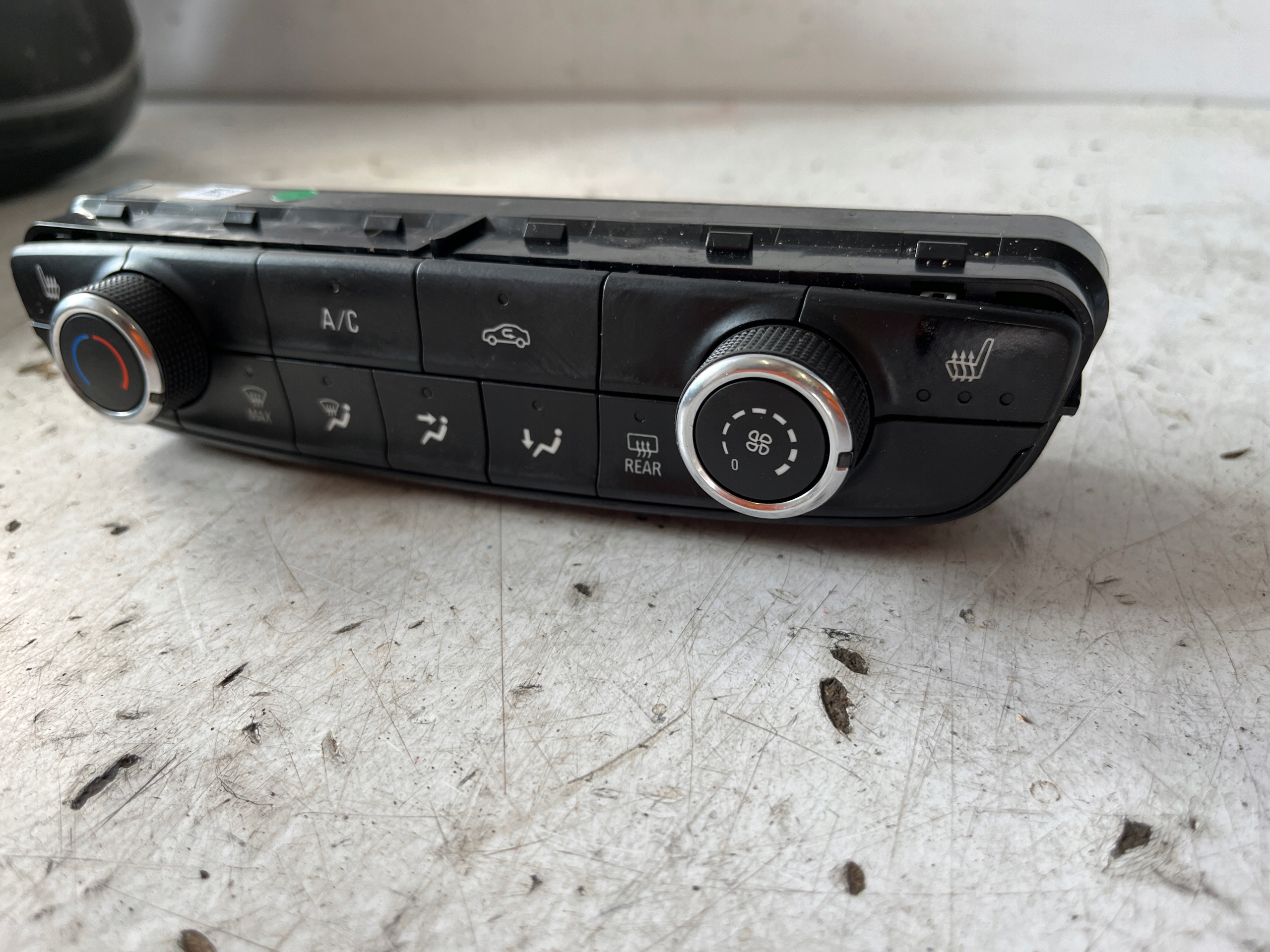 OPEL CORSA F Unite commande clima Manuel KLIMA Chauffé Sièges 39181223