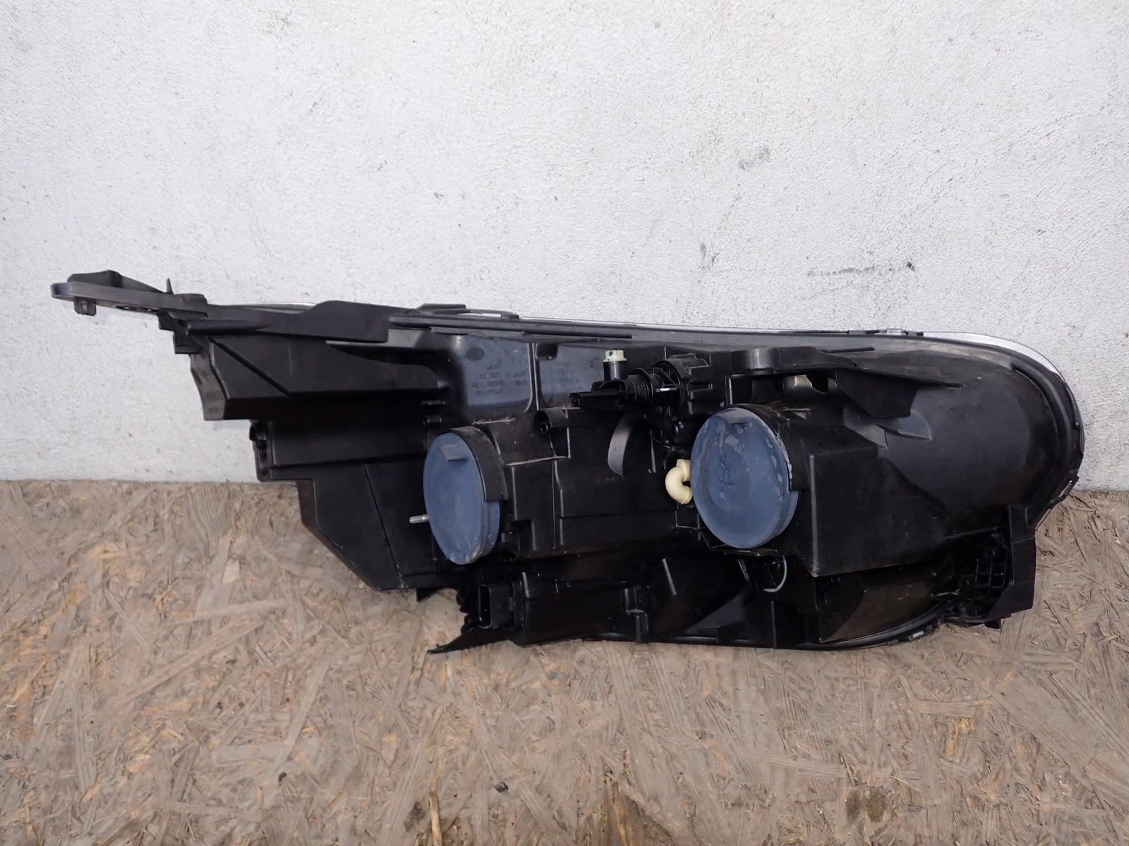 feu gauche REFLEKTOR gauche REFLEKTOR LED RENAULT EXPRESS 21- 260600331R 209