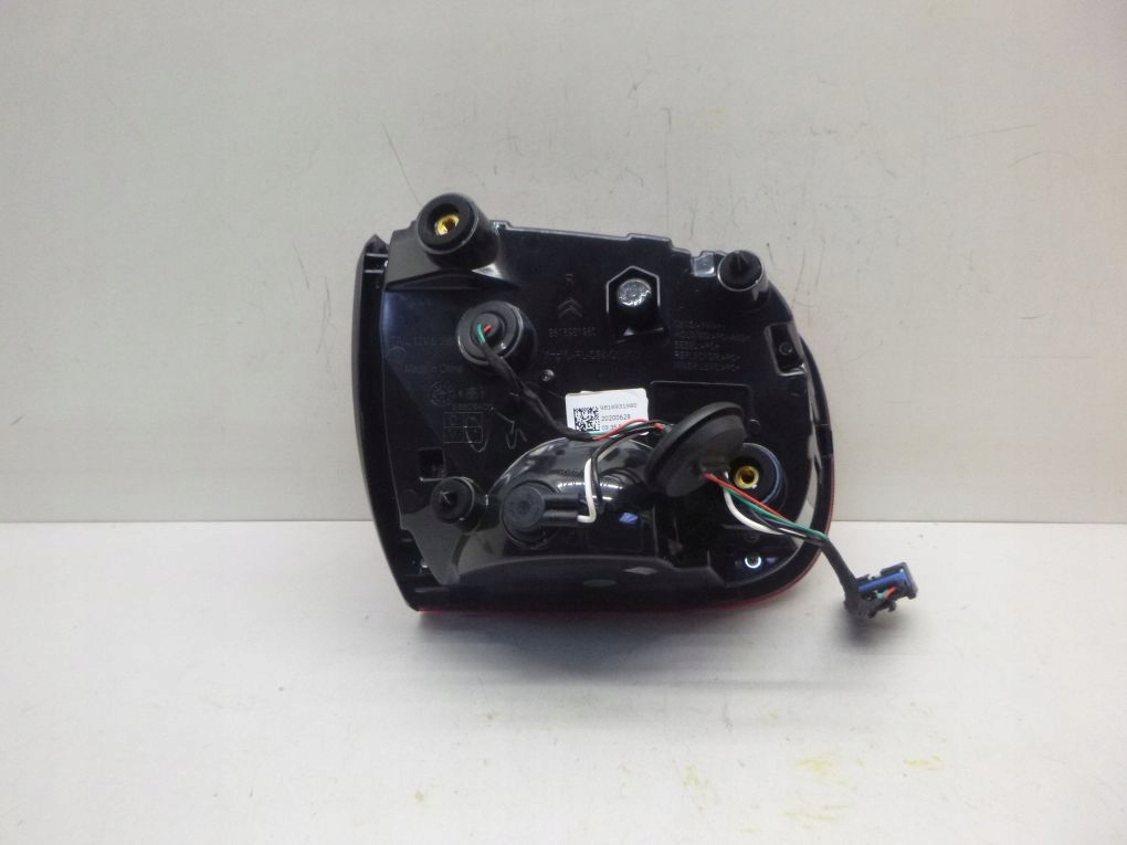CITROEN C5 AIRCROSS light rear right