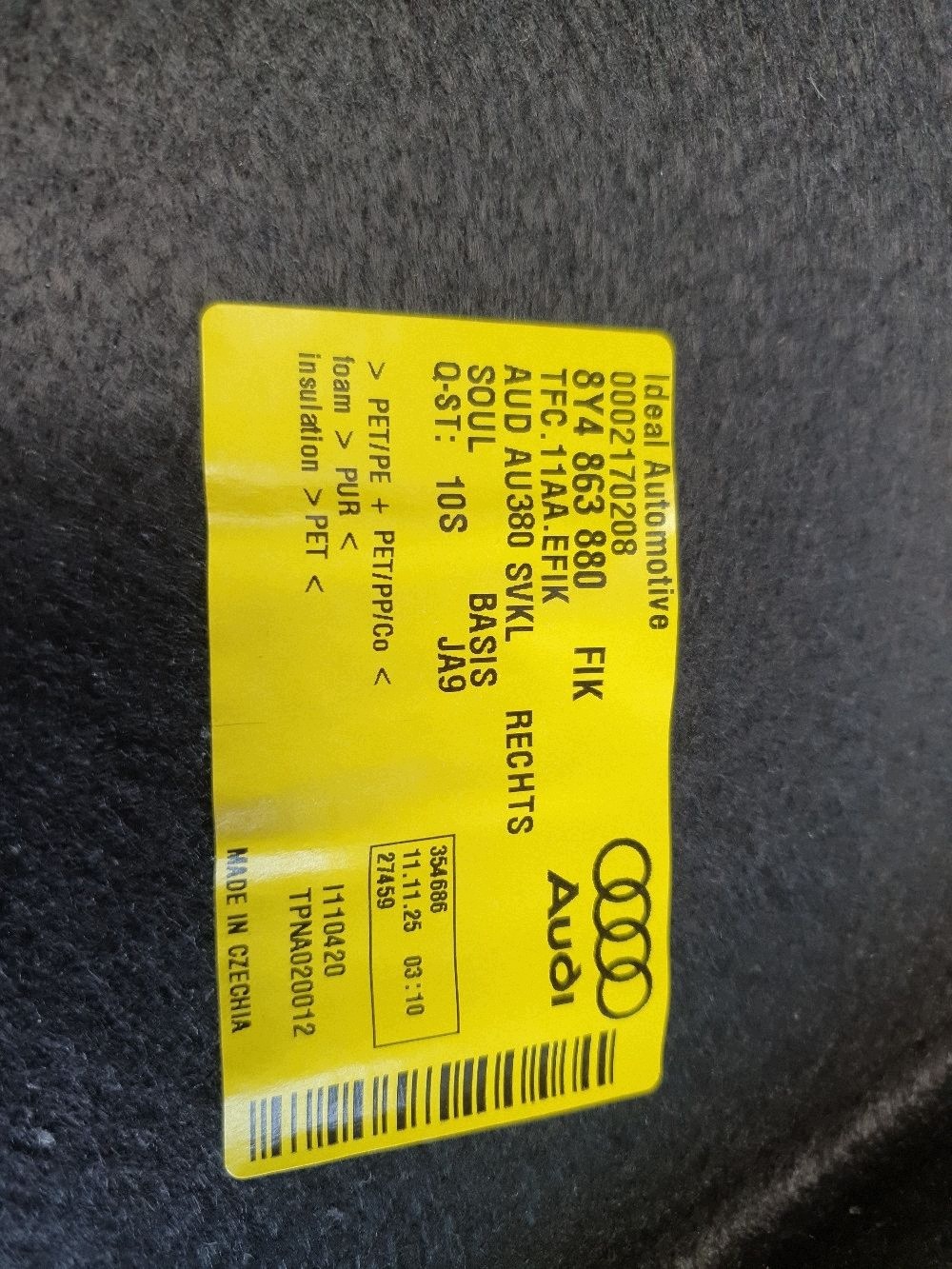 Audi A3 8Y HB boot upholstery right 8Y4863880