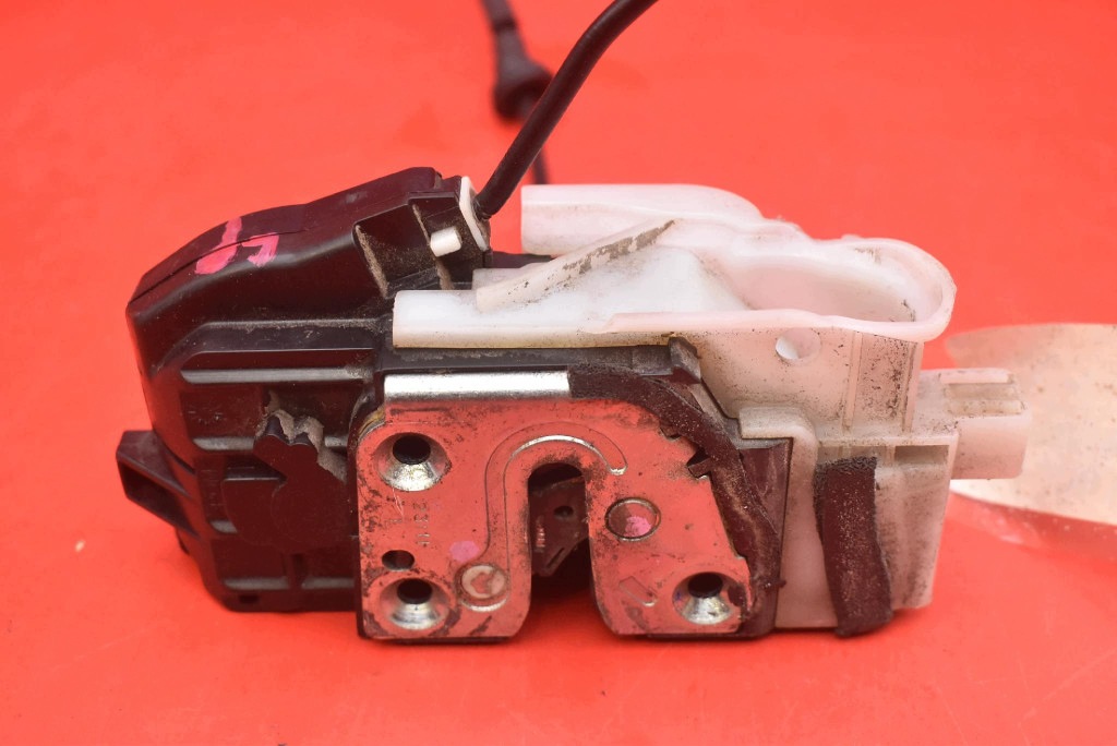lock door left front front EU KIA CEED 1 and LIFT 10-12