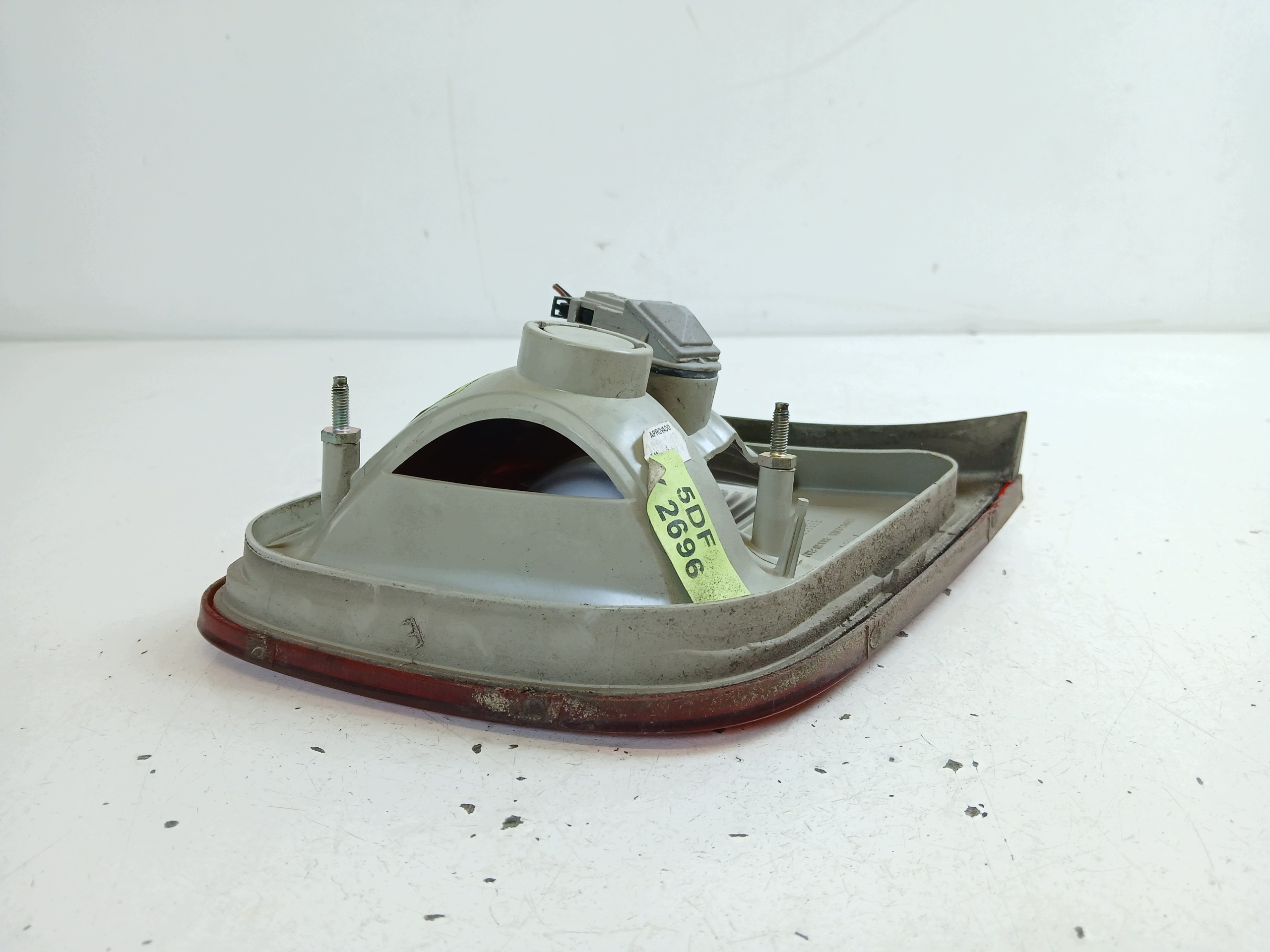 VW POLO 9N sedan light right rear part trunk door