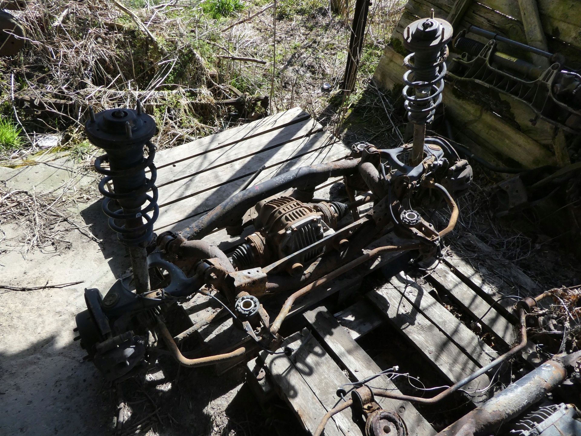 BELKA ZAWIESZENIA TYŁ MOST WÓZEK LEXUS LS400 LS 400