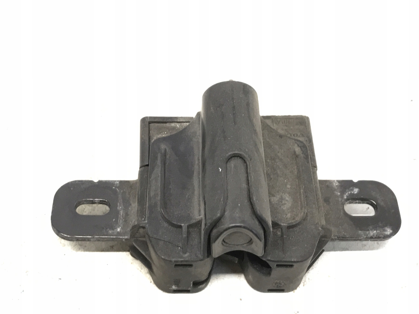 Замок капота лівий VOLVO V60 S60 II 31218878