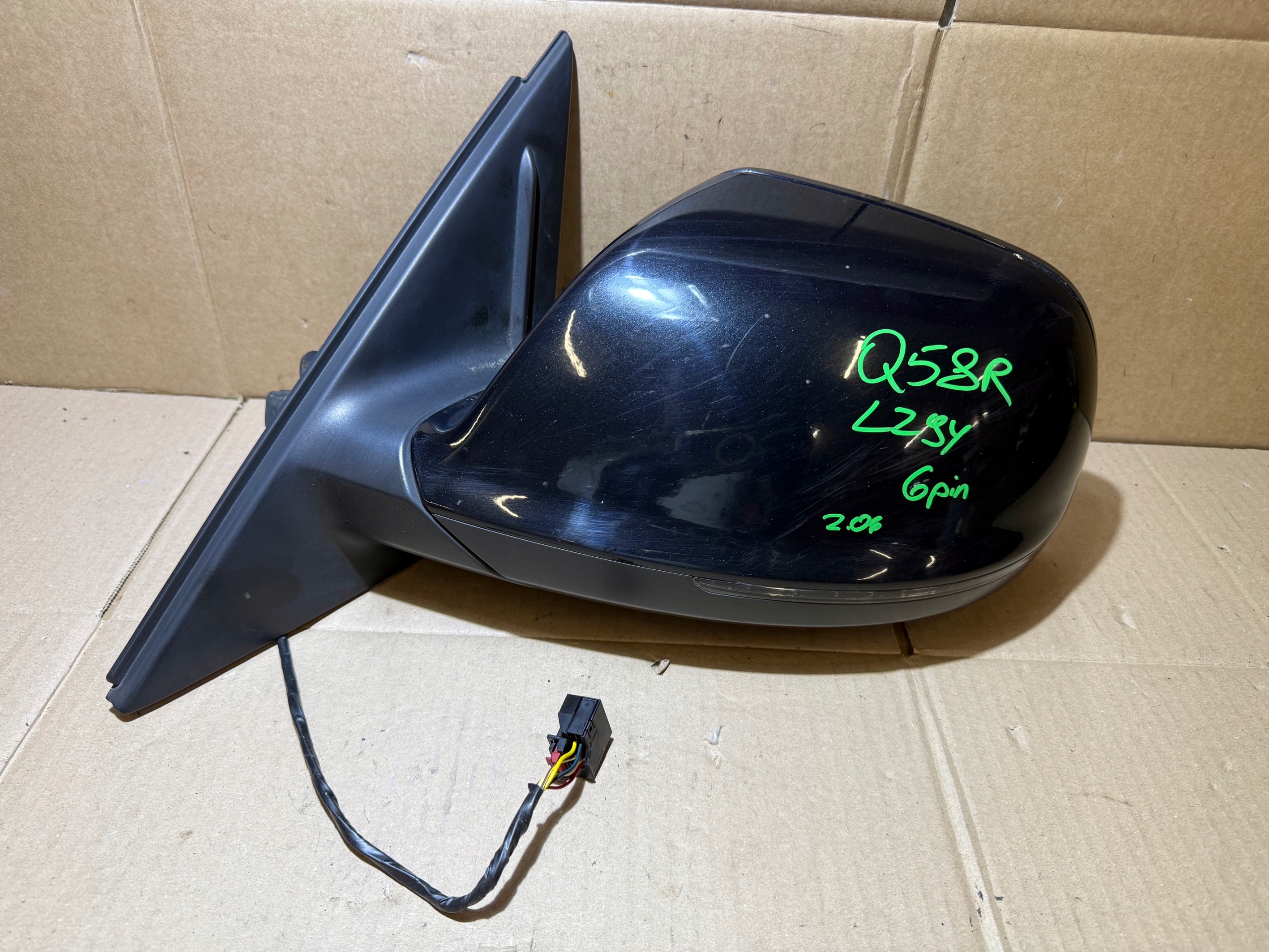 AUDI Q5 8R mirror left 6 PIN LZ9Y