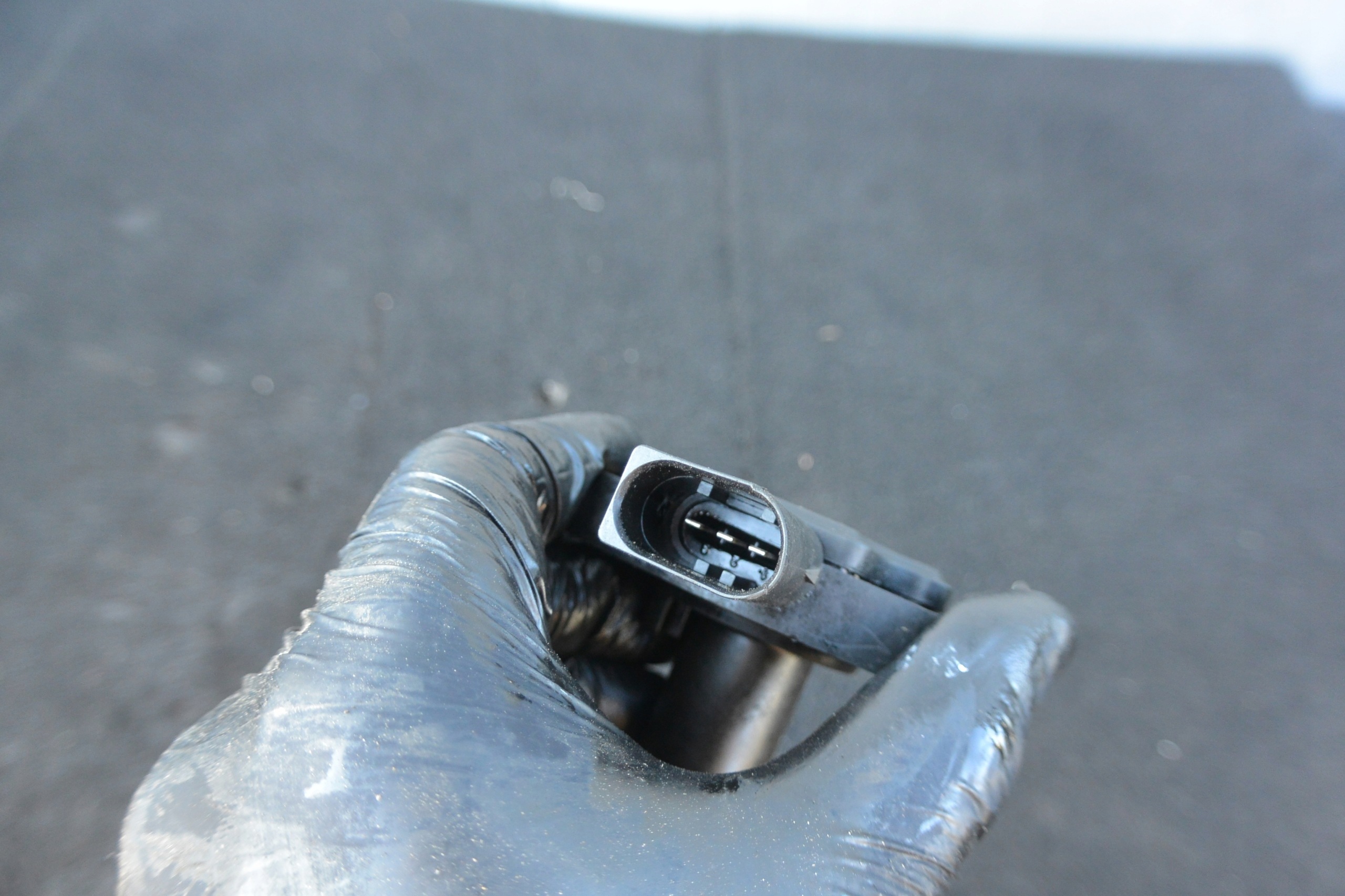 sensore Livello olio BMW E90 E60 X3 E70 E71 F01 F10 7607909