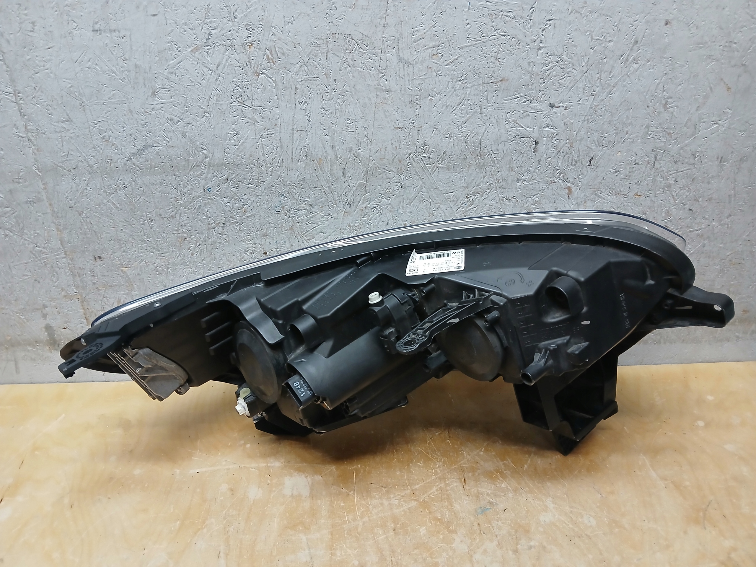light front left RENAULT KADJAR lens LED 260602051R