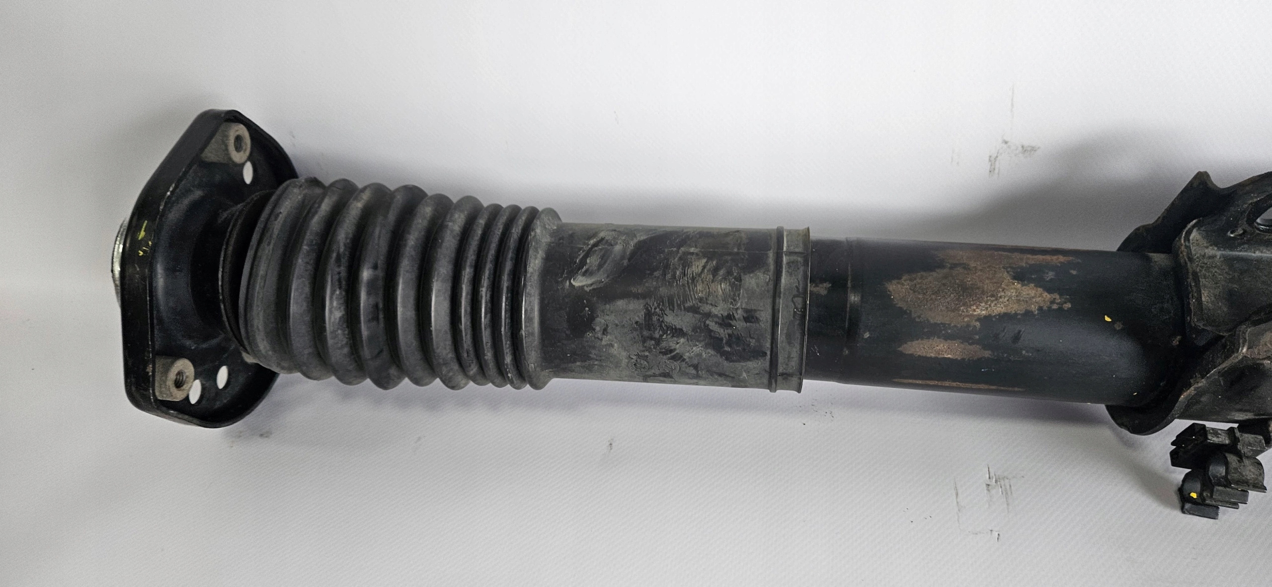 shock absorber right front MERCEDES SPRINTER W907 910