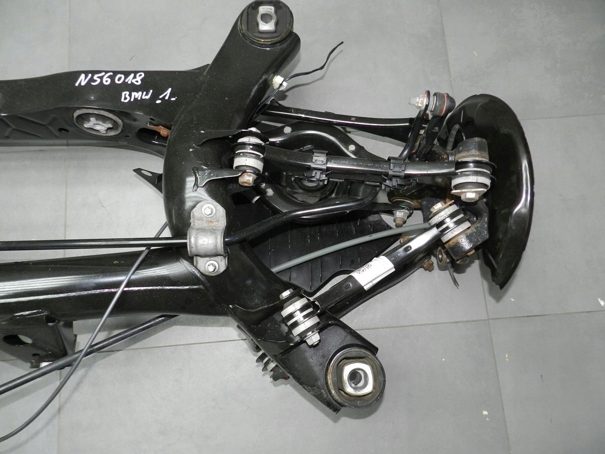 BMW 1 F20 118Xd ZWROTNICE ZAWIESZENIE TYŁ WAHACZE Producent części BMW OE