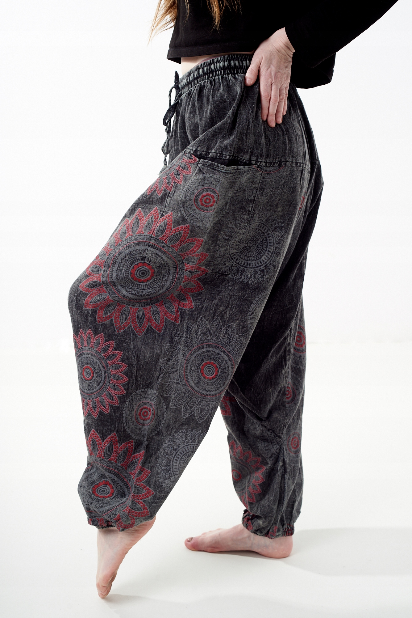 Šary Alladynky volné bavlněné kalhoty přetíratelné vintage mandalami