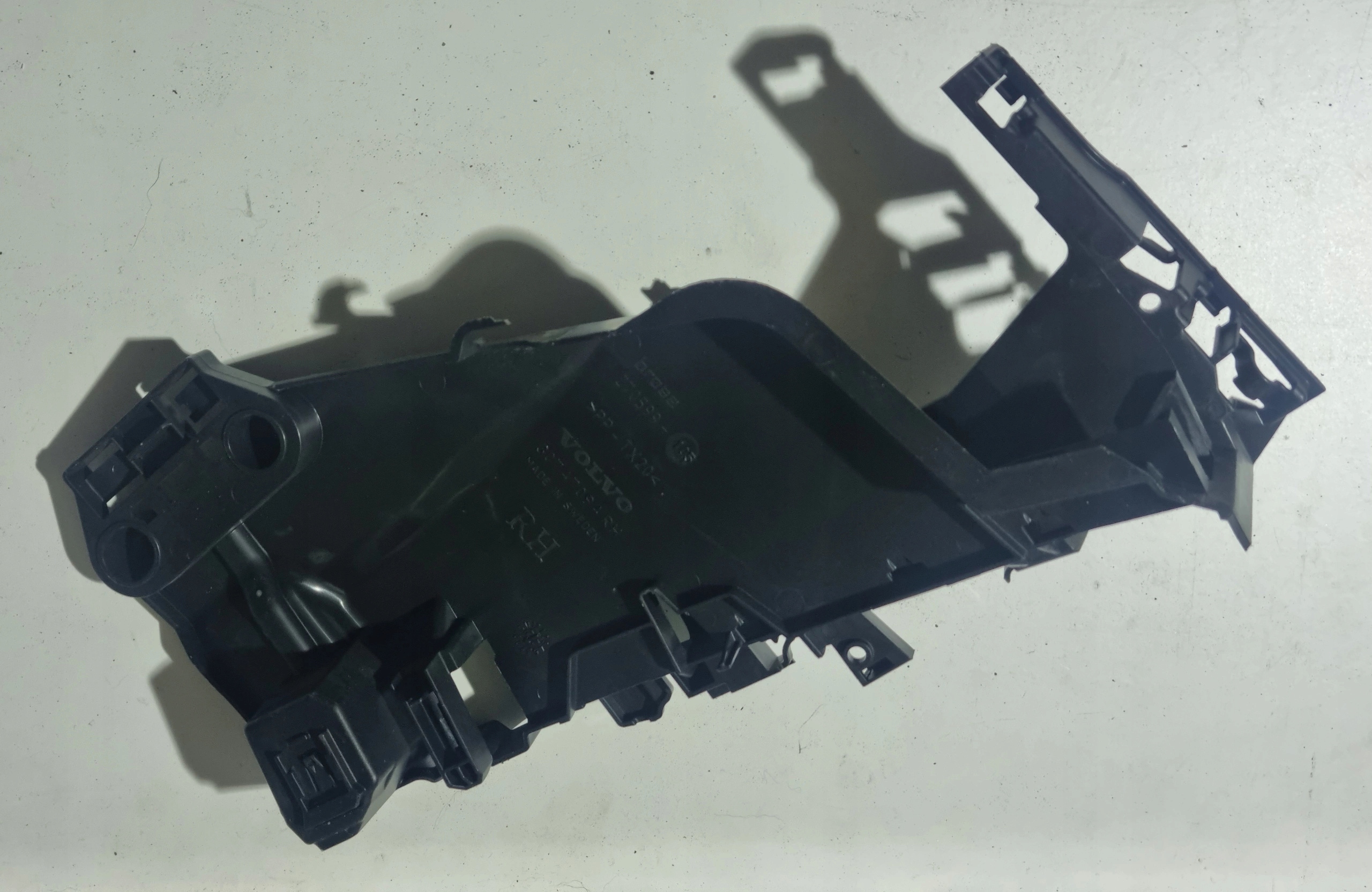 cover of a lock door right front VOLVO XC40