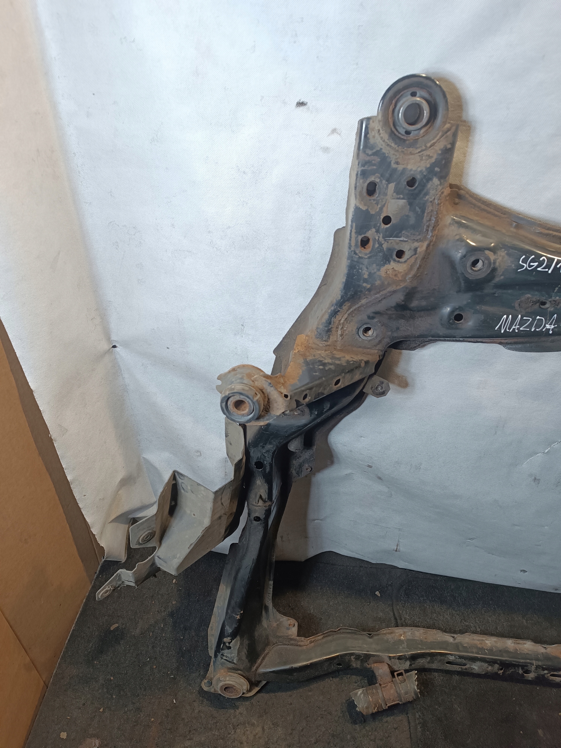 MAZDA CX-7 2.3 sider axle beam subframe front 2007r 4X4