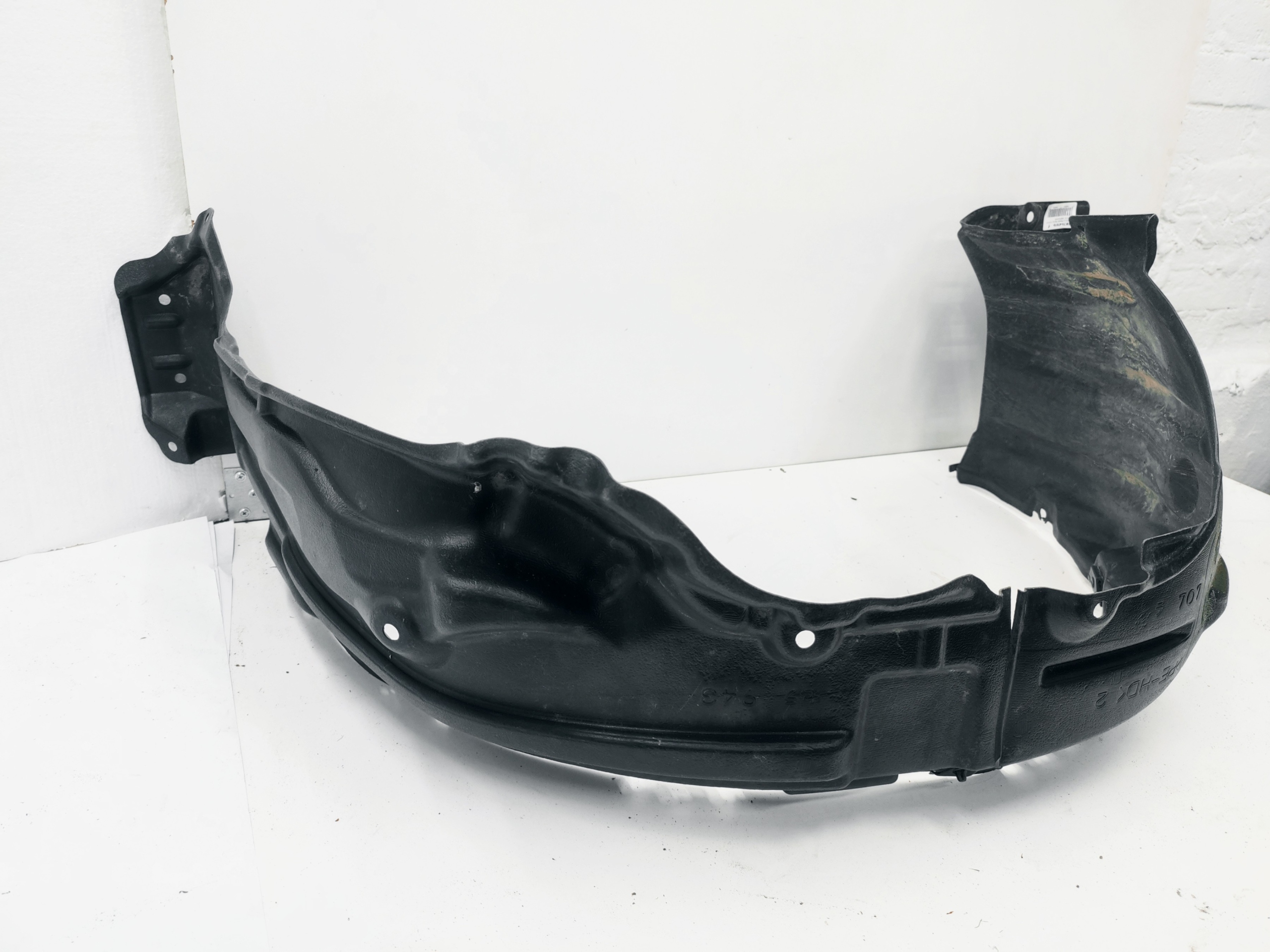 mudguard right front TOYOTA PRIUS IV / 53875-47070