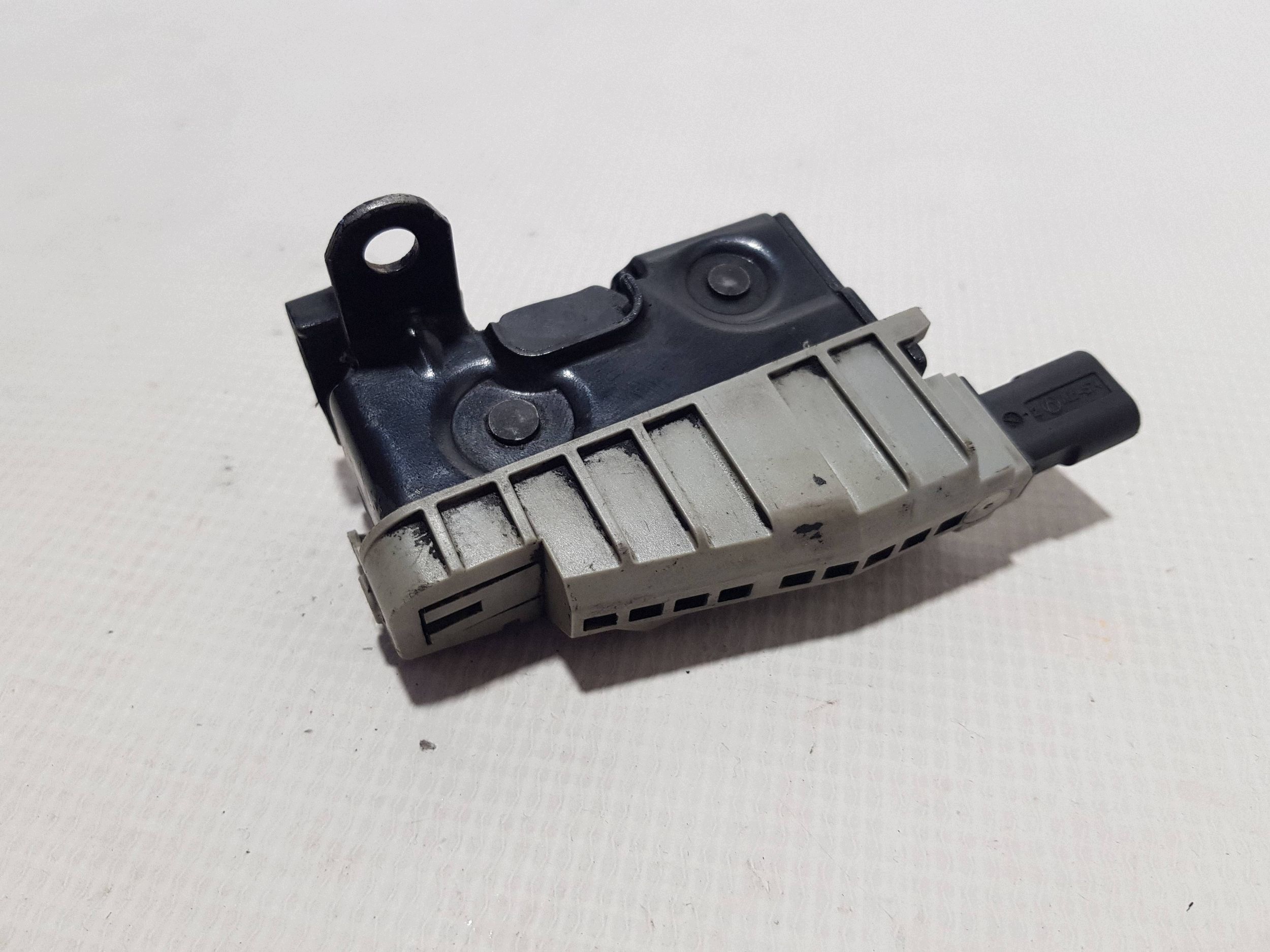 sensor contactor bonnet latch lock MERCEDES W212 2128210151