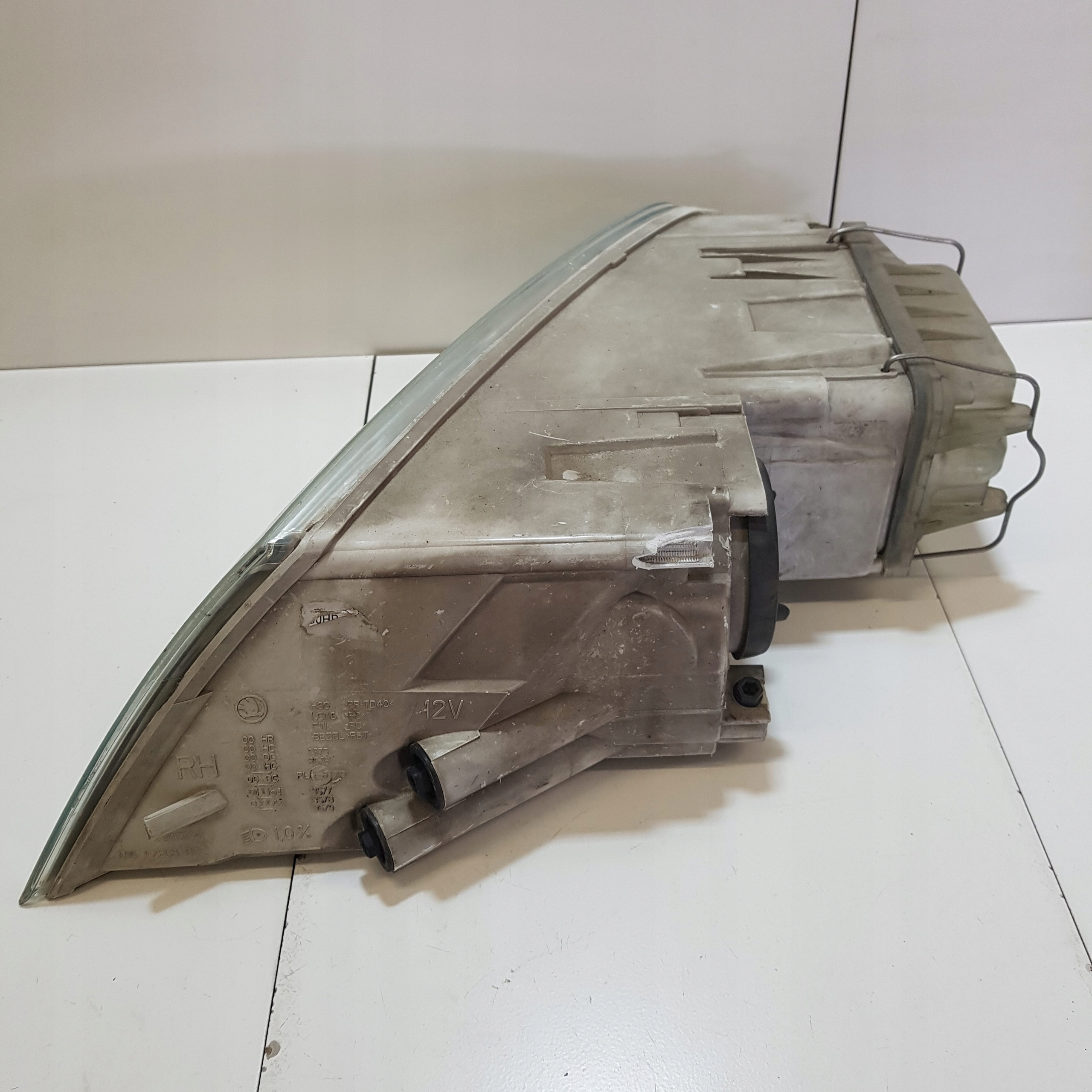 light right front SKODA OCTAVIA 2