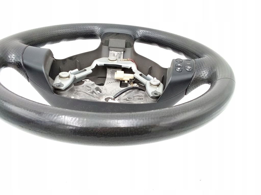 Mazda 2 II lenkrad multifunkcyjna