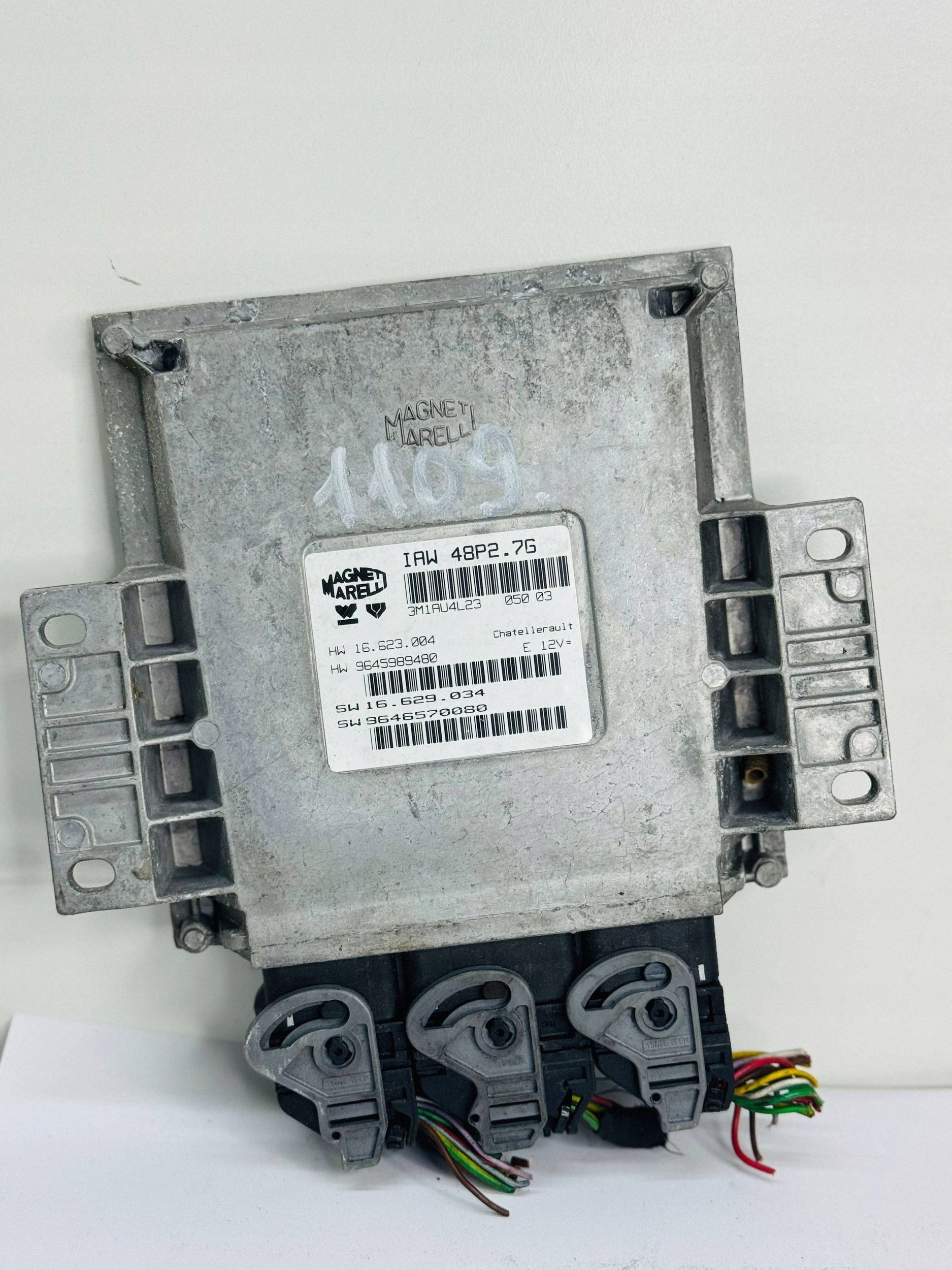 control unit of the engine 9646570080 IAW48P2.7G CITROEN C2 1.1