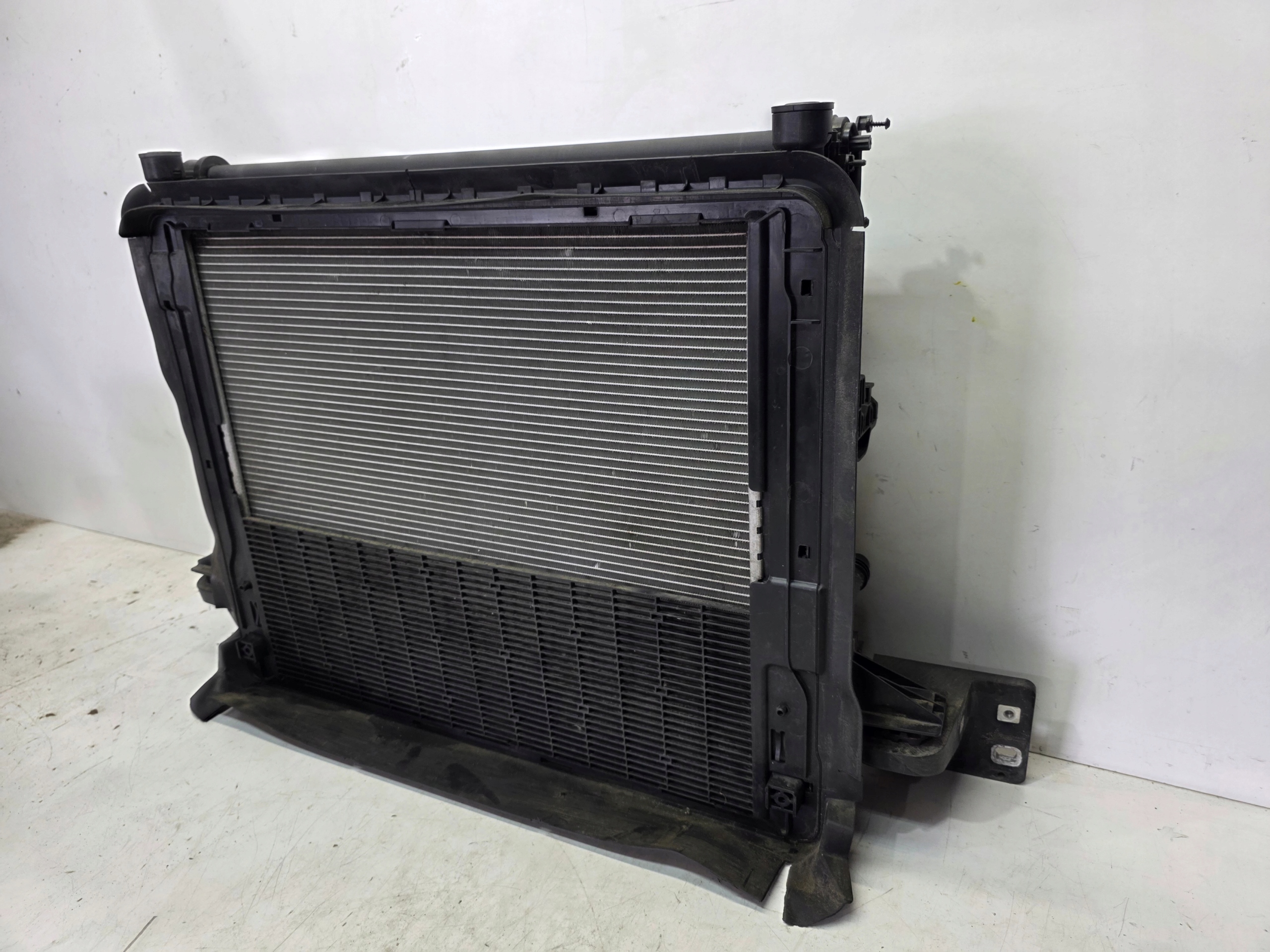 chladiče ventilátor obal ZALUZJA AUDI Q4 E-TRON 1EA121203C 1EA959455C