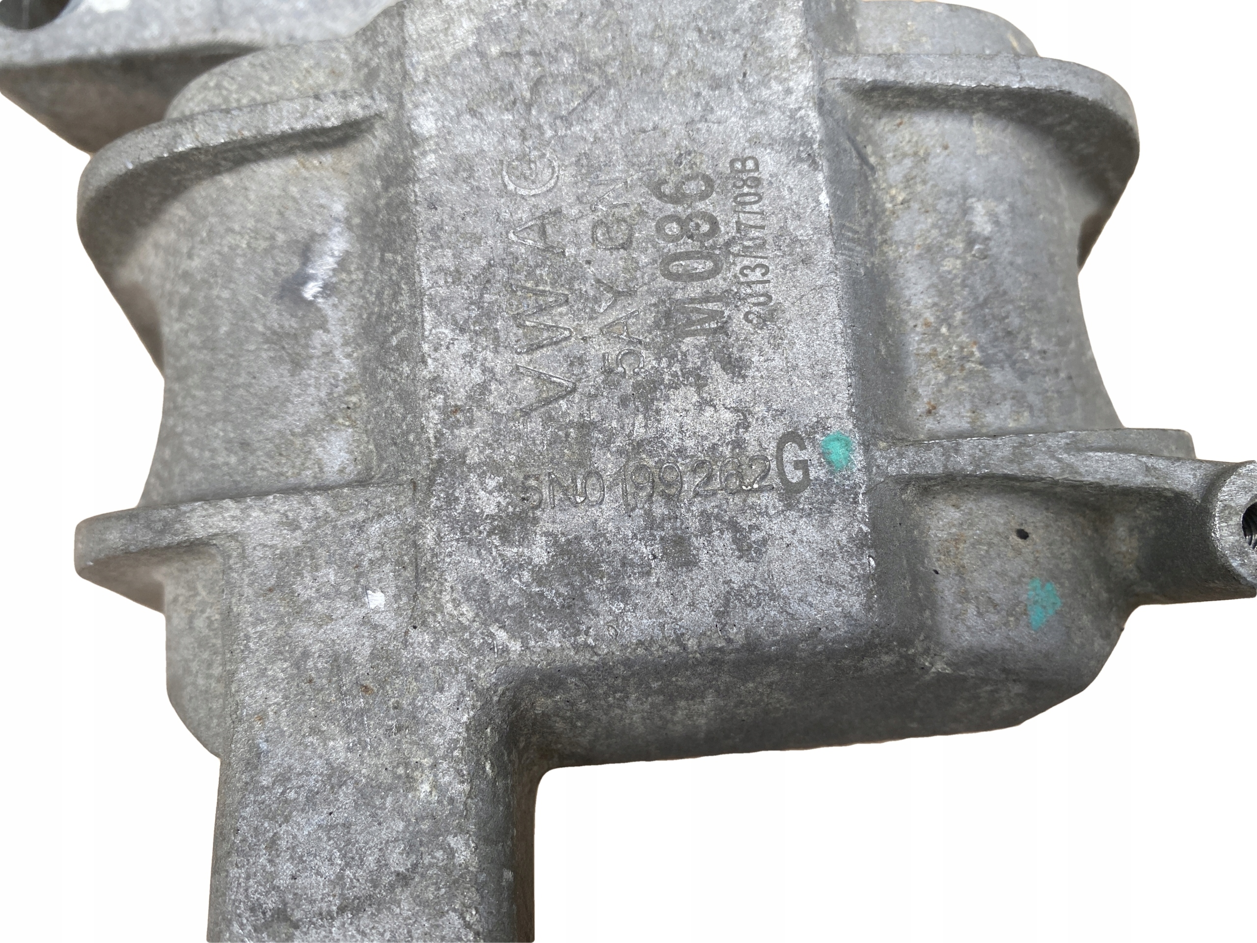 AUDI Q3 8U VW engine mount 5N0199262G