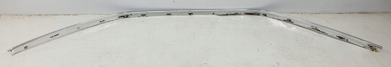 LISTWA KAROSERYJNA PRAWA CHROM MERCEDES W126 SEC Producent części Mercedes-Benz OE