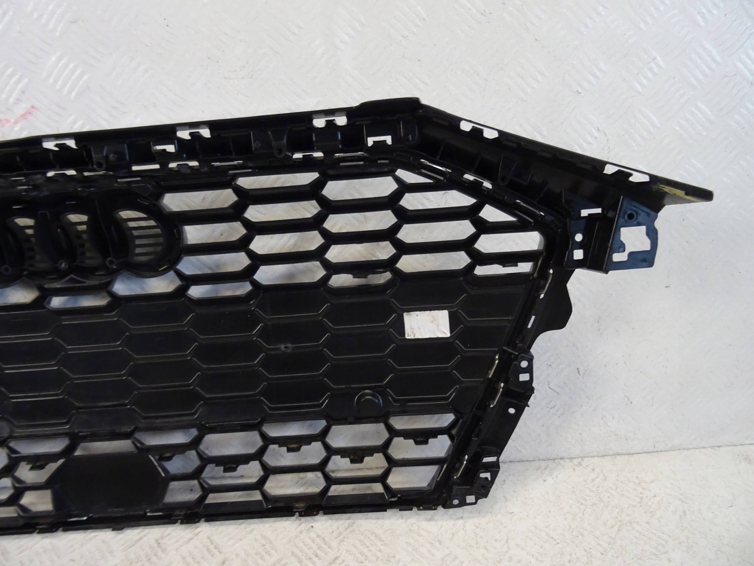 grill grille front front AUDI A3 8Y S-LINE 8Y0853651A