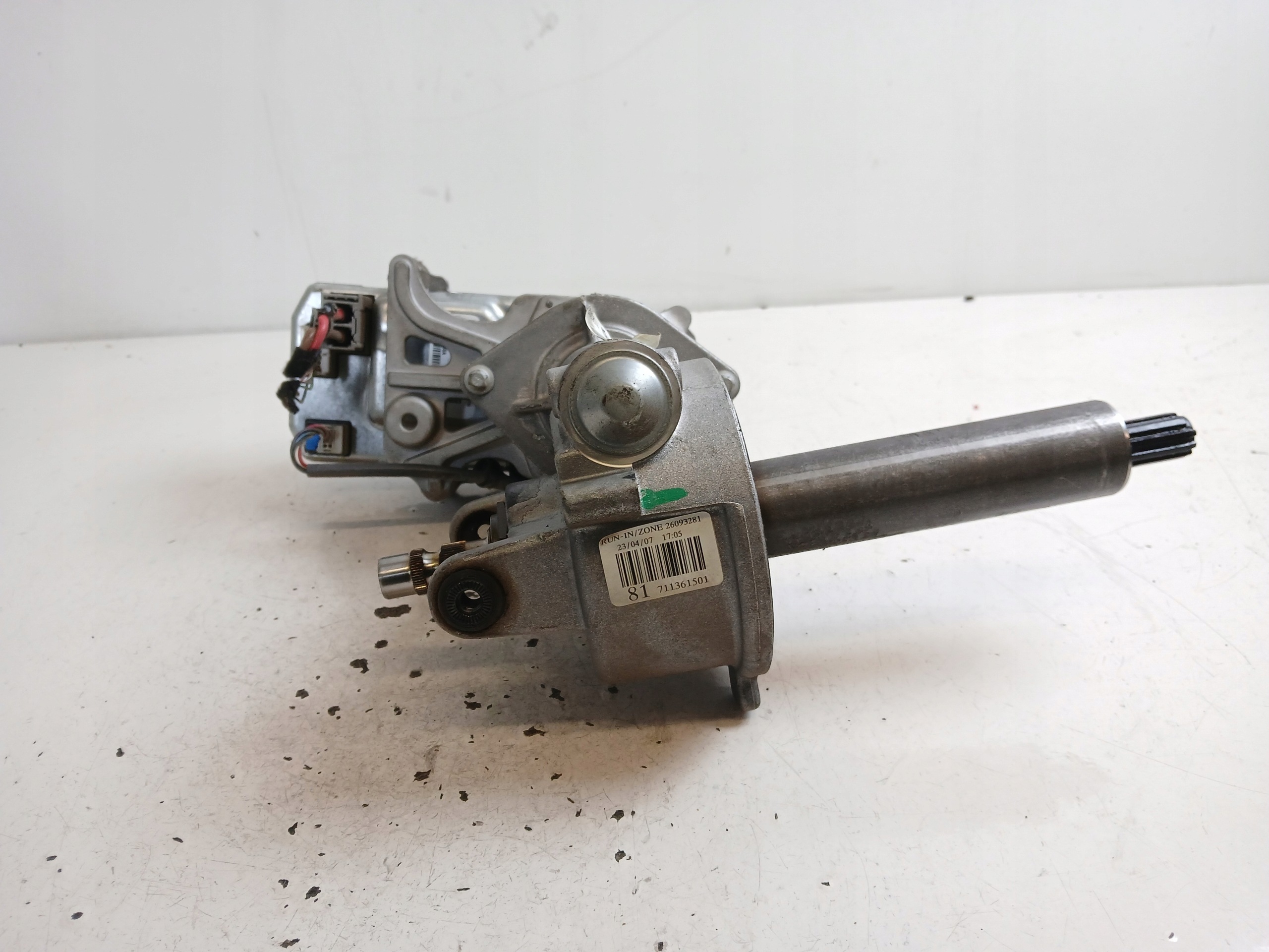 OPEL MERIVA A steering wheel rod control 13247206