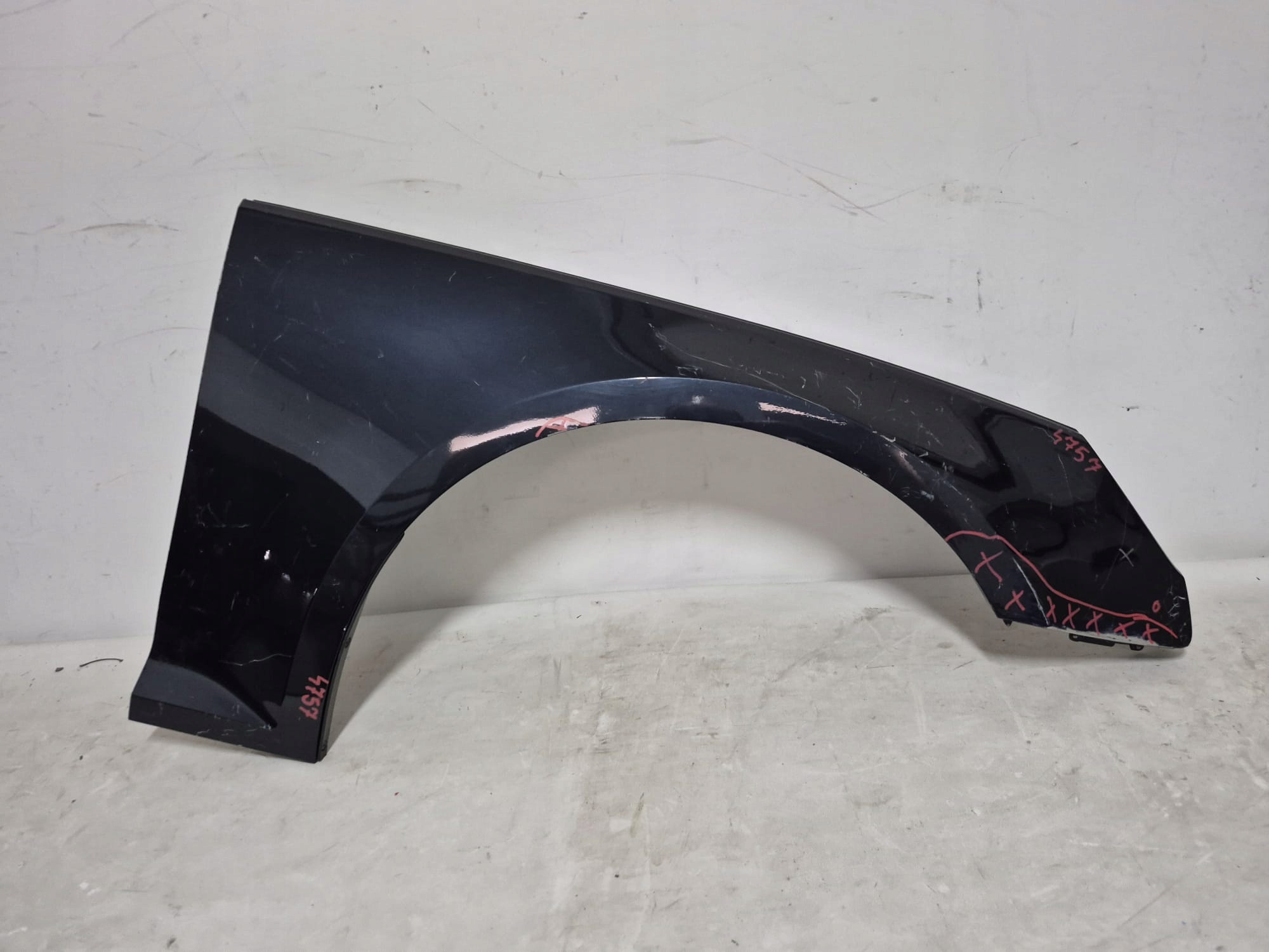 AUDI A4 B9 8W 15-19 fender front front right