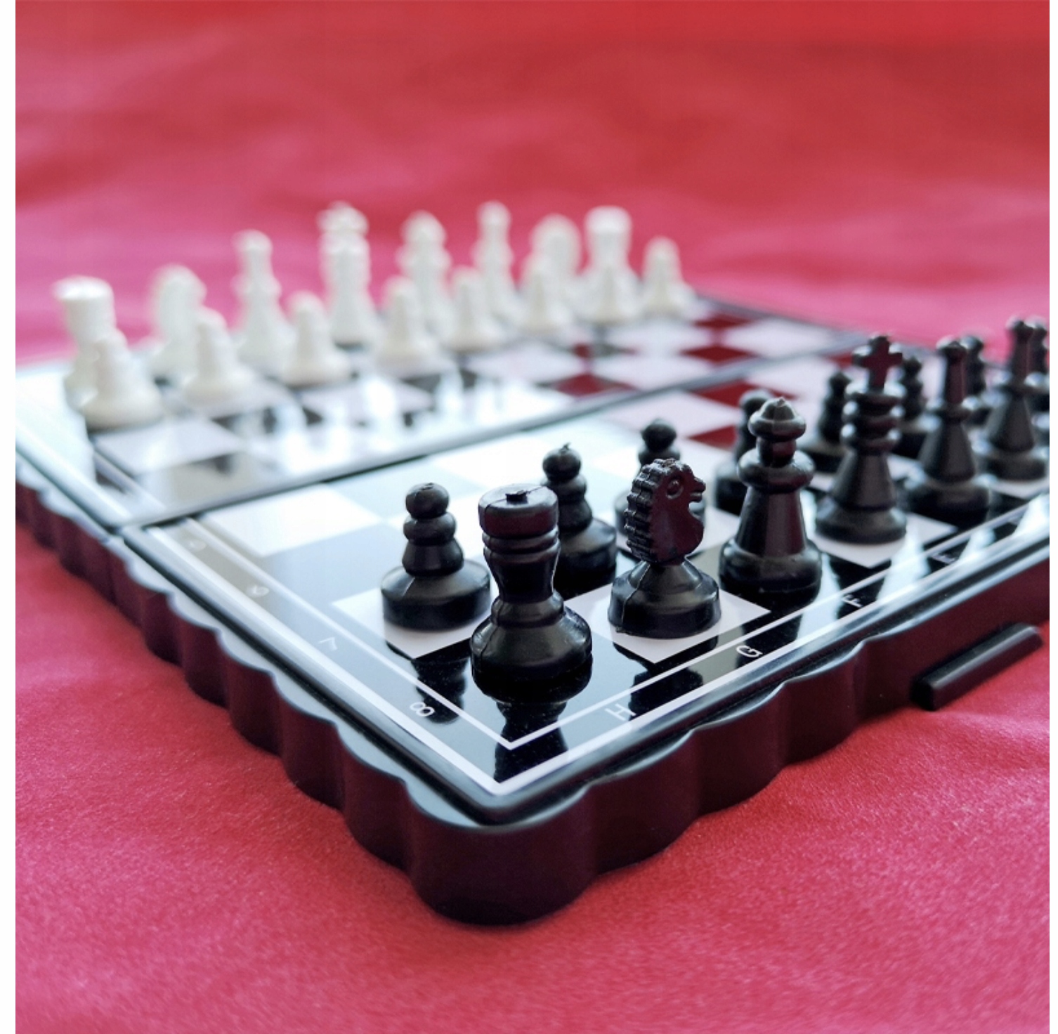 SZACHY WARCABY MAGNETYCZNE GRA CHESS PRZENOŚNE 2w1 Minimalna liczba graczy 1