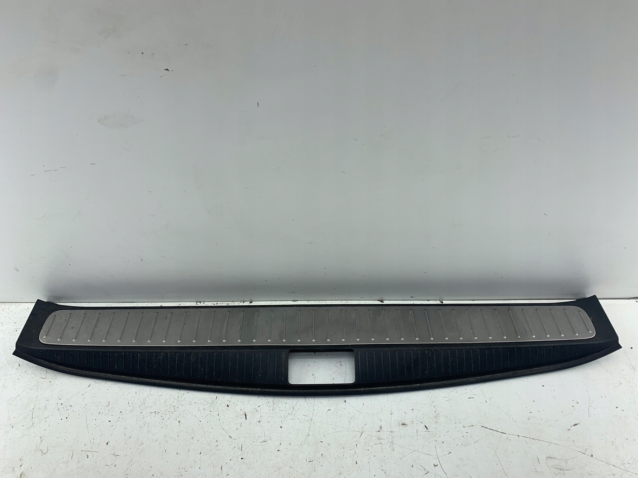 OPEL ZAFIRA C OSŁONA PASA BAGAZNIKA