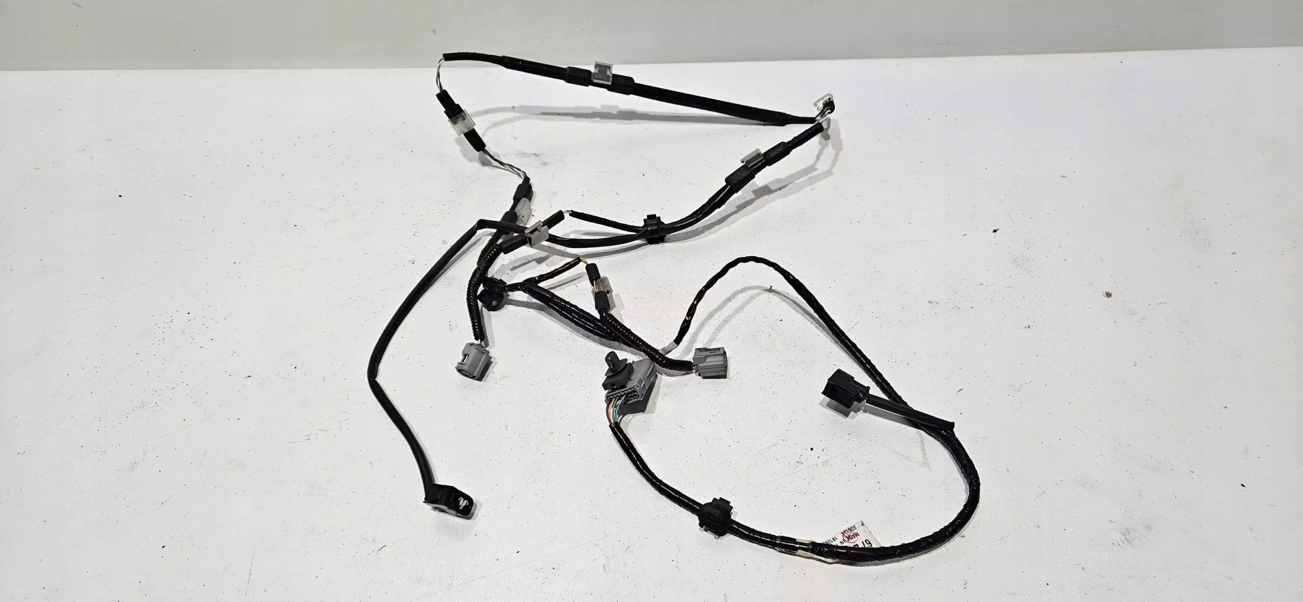 bundle CZUJNIKOW PDC rear part MAZDA CX3 DL8V 67290A