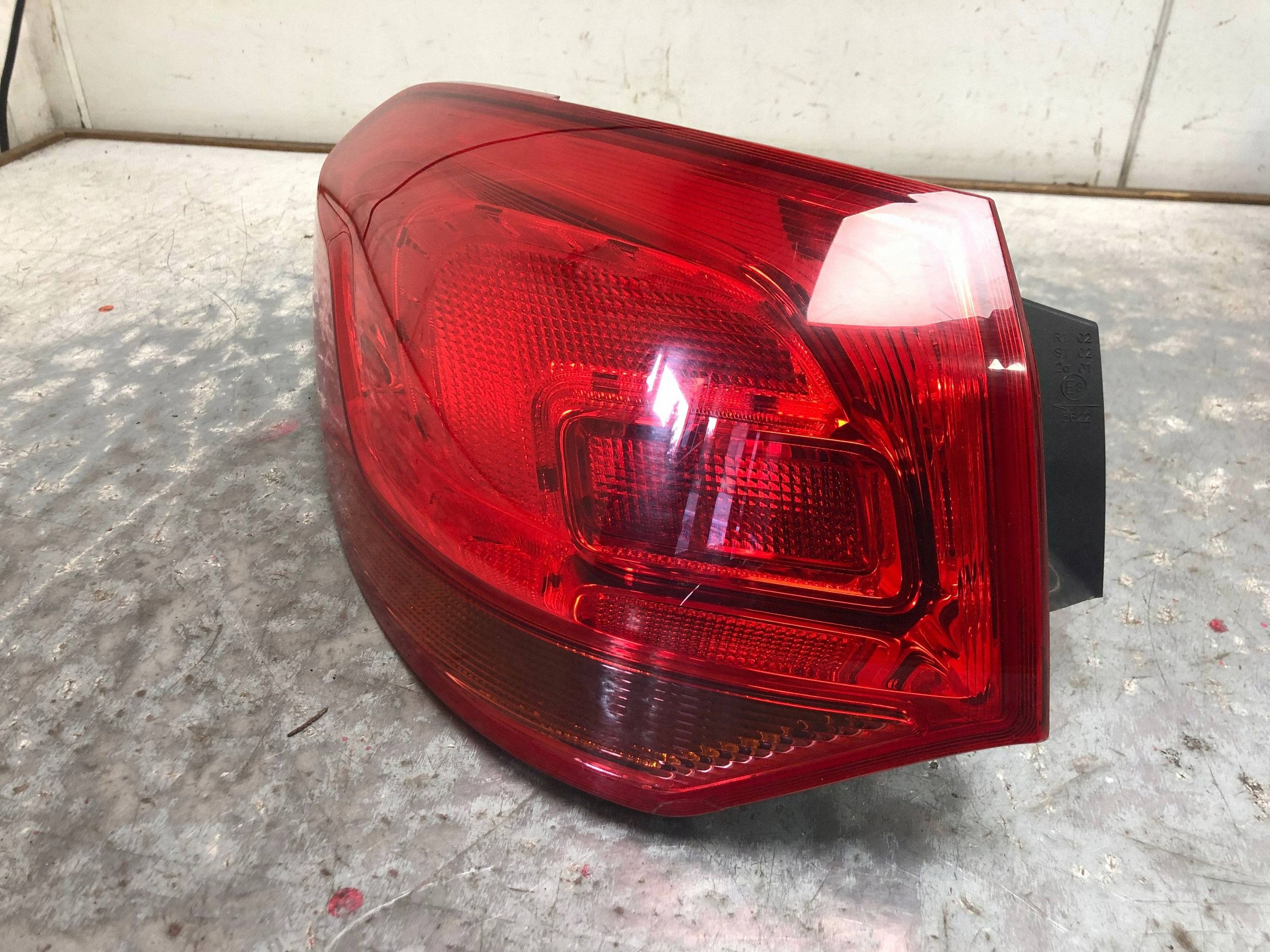 light left rear part OPEL ASTRA J KOMBI 13282242