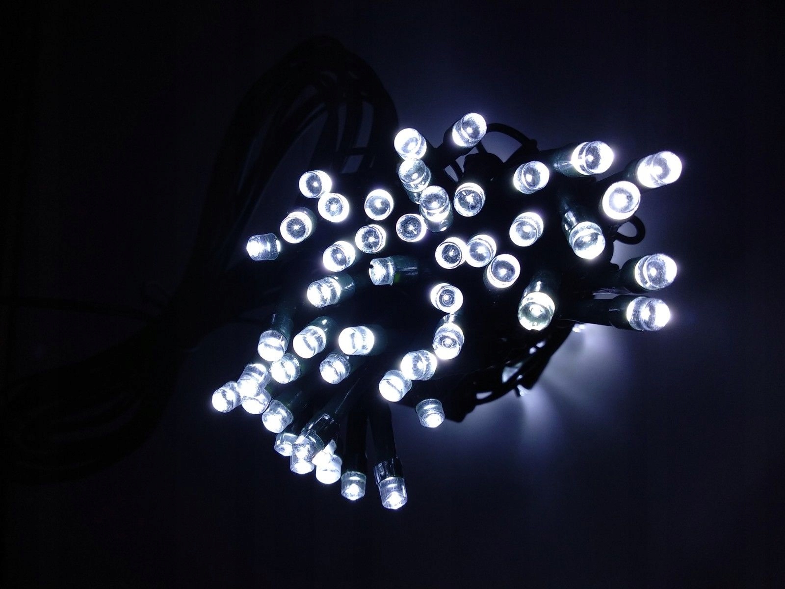 LAMPKI CHOINKOWE ZEWNĘTRZNE BIAŁE ZIMNE 500 LED Kolor lampek biały