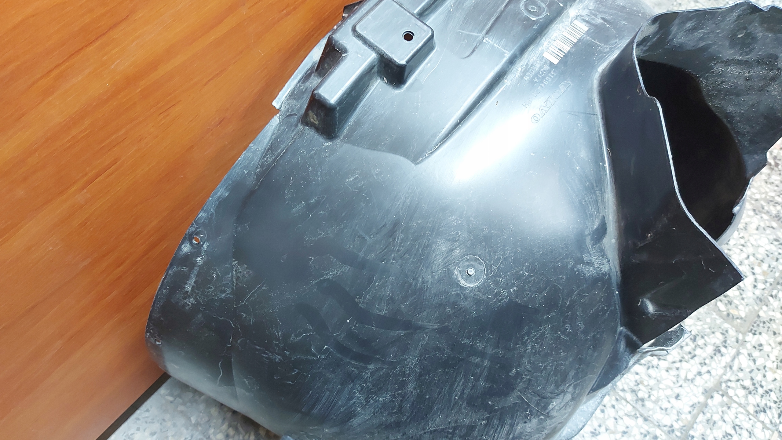 mudguard right front VOLVO XC60 II 17