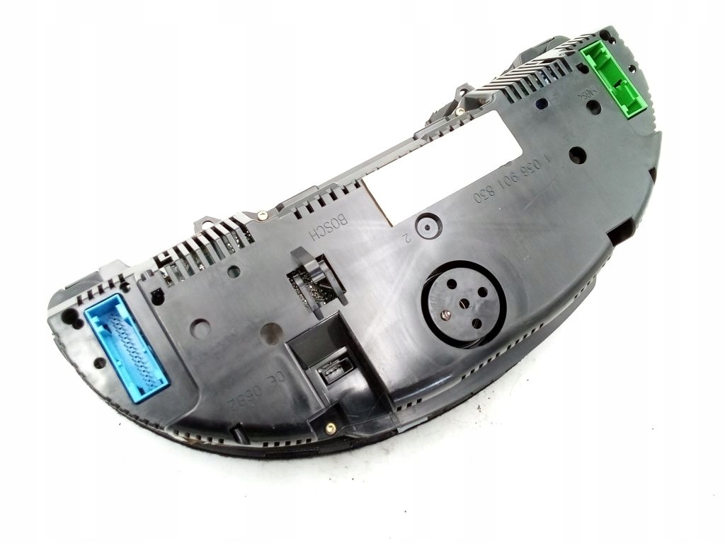Audi A4 B7 dials dials predkosciomierz 8E0920931E