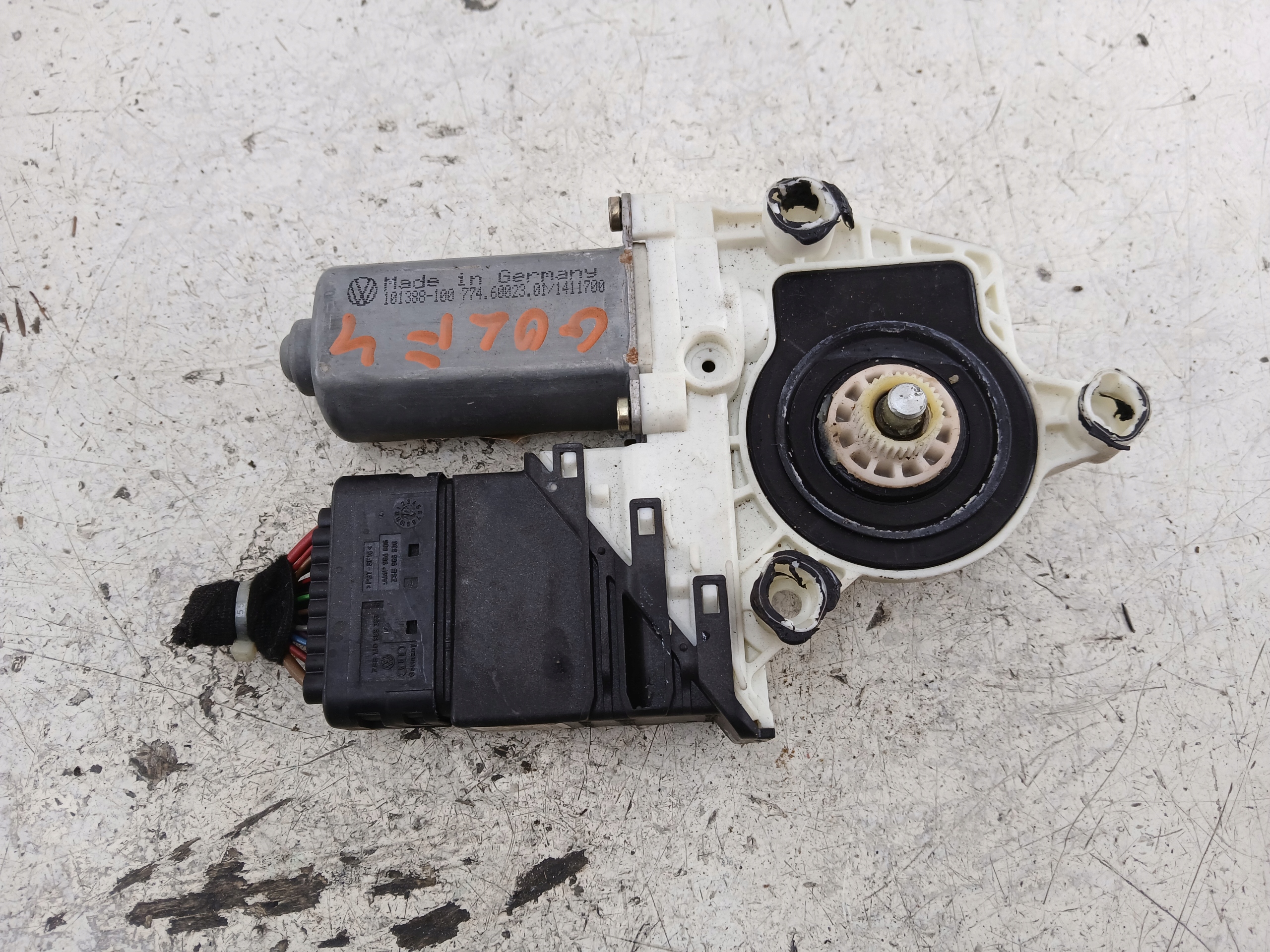 VW GOLF IV mini motor windows right rear part 1J4839730C