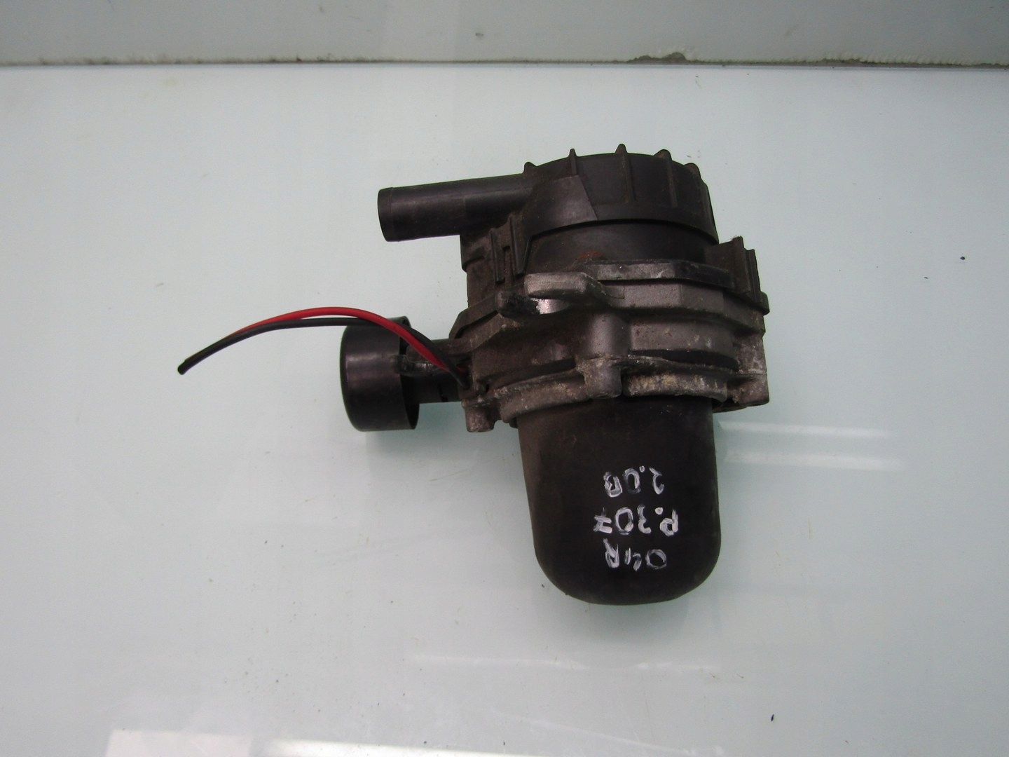 307 04R 2.0 POMPA POWIETRZA WTÓRNEGO