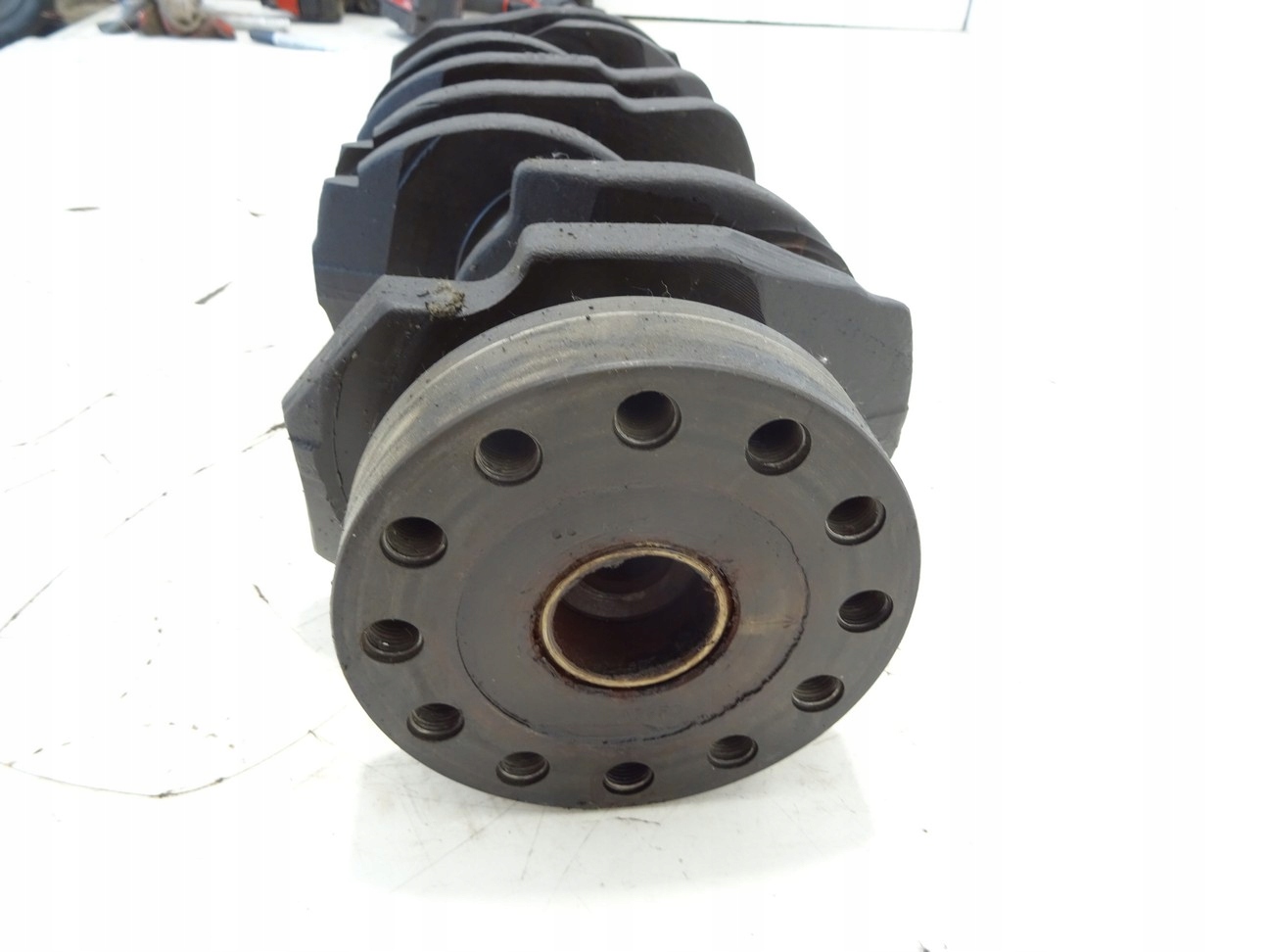 WAŁ KORBOWY RENAULT MIDLUM S 120 4.0 Z707124153 Producent części OEM