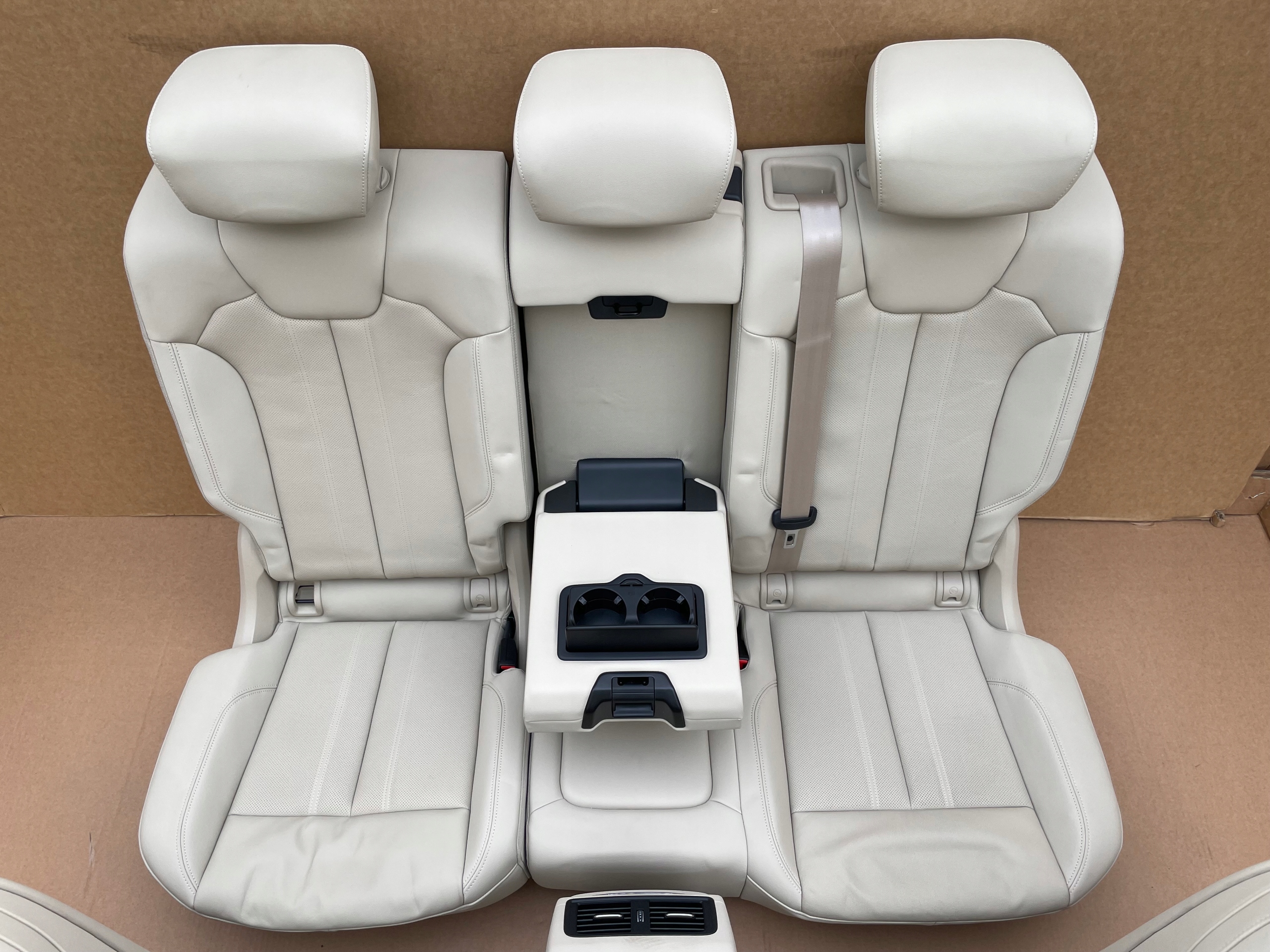 Siège AUDI Q5 ELEKTRYKA GRZANE Neuf KOMPLET