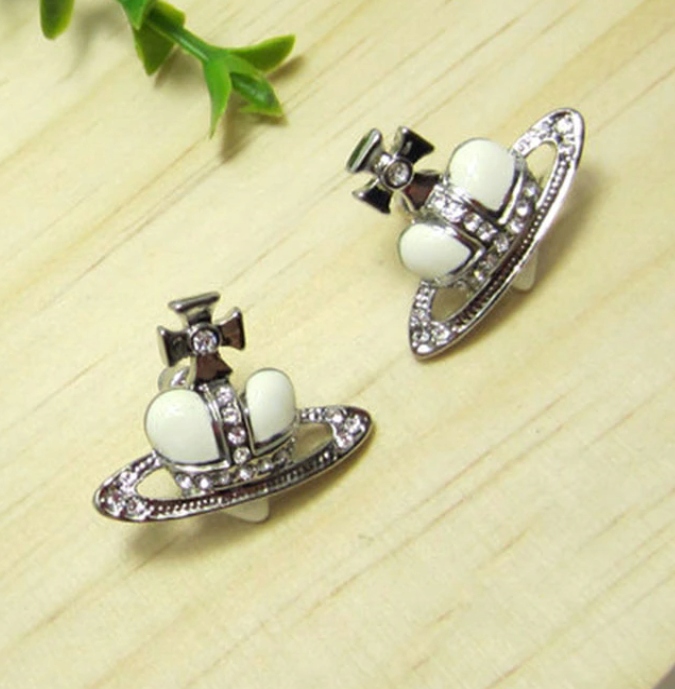 Kolczyki Saturn 2YK Planeta Białe Serce Rodzaj Wyrób jubilerski