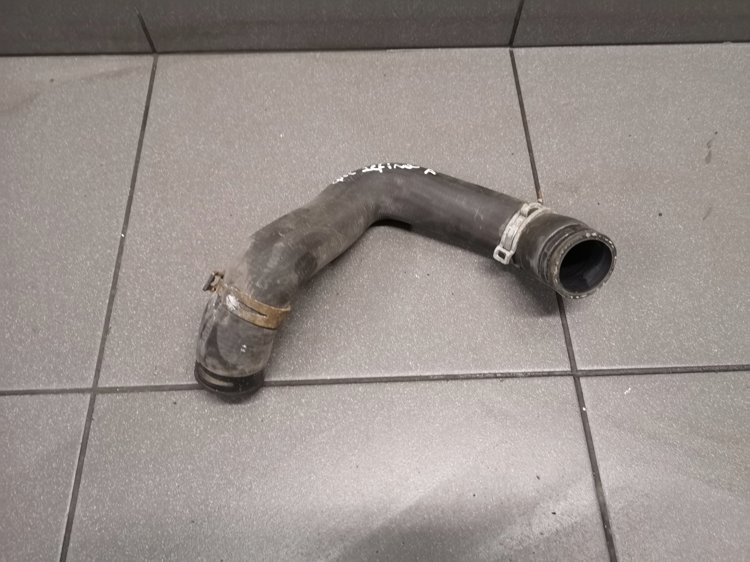 PRZEWÓD WODY OPEL ZAFIRA A 2.0 DTI 90573220